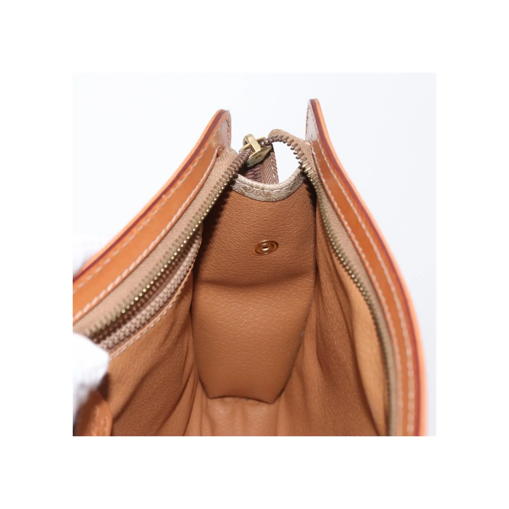 Pochette Celine Macadam - Beige - Image 20