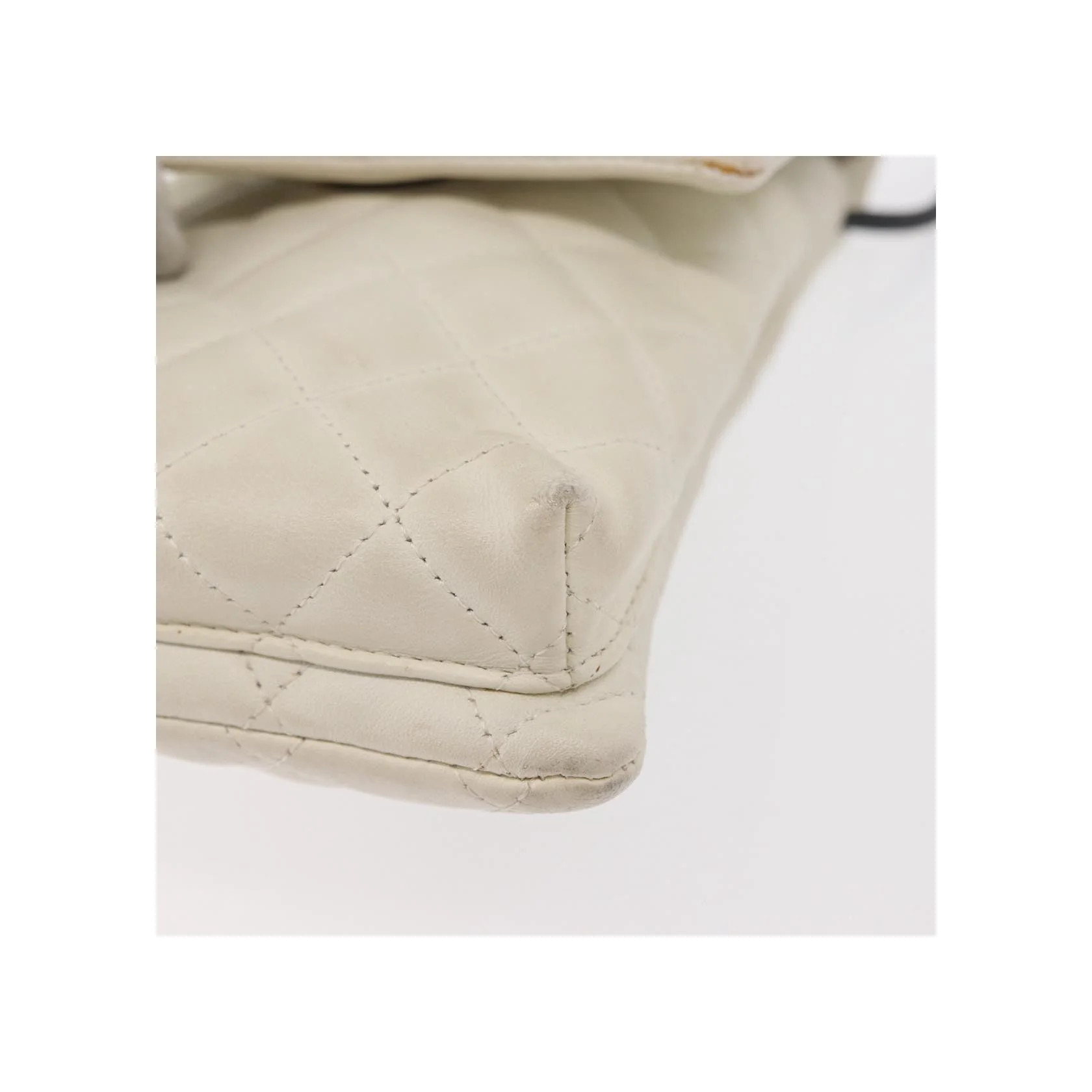 Sac Porté Croisé À Rabat Chanel Cambon - White - Image 10