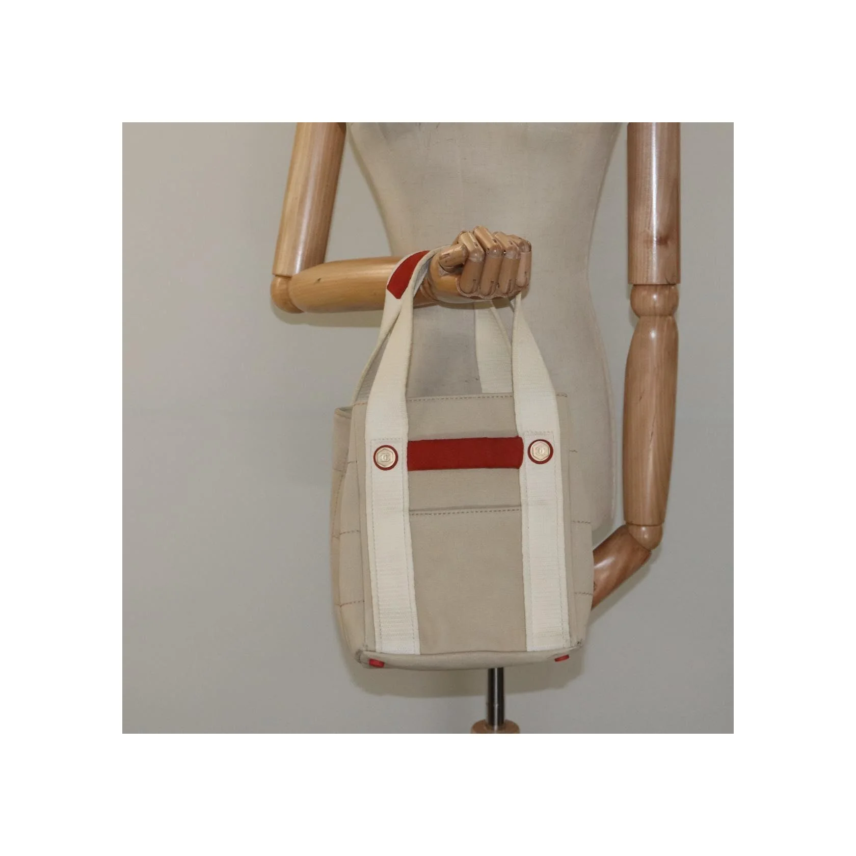 Sac À Main Chanel Chocolate Bar Coco Mark - Beige - Image 15