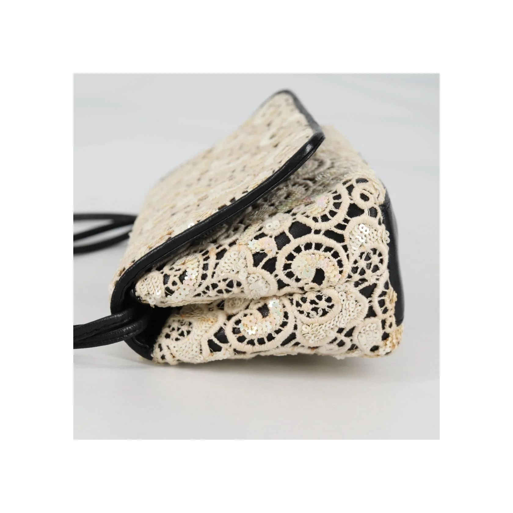 Sac À Rabat Floral Chanel Cc - White - Image 3
