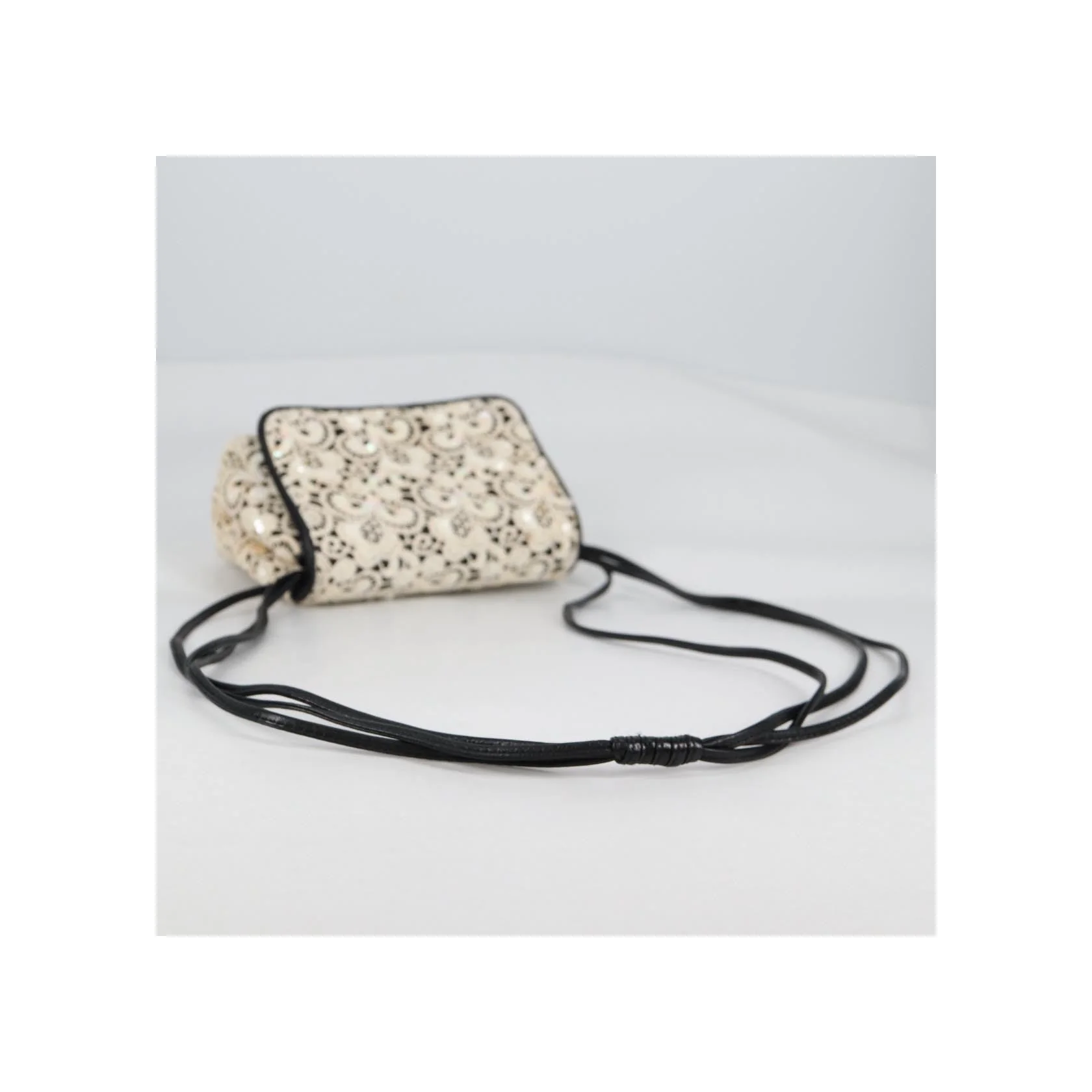 Sac À Rabat Floral Chanel Cc - White - Image 8