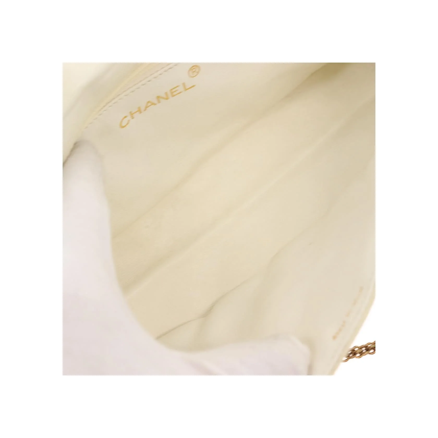 Grand Portefeuille À Rabat Chaîne Chanel - White - Image 5