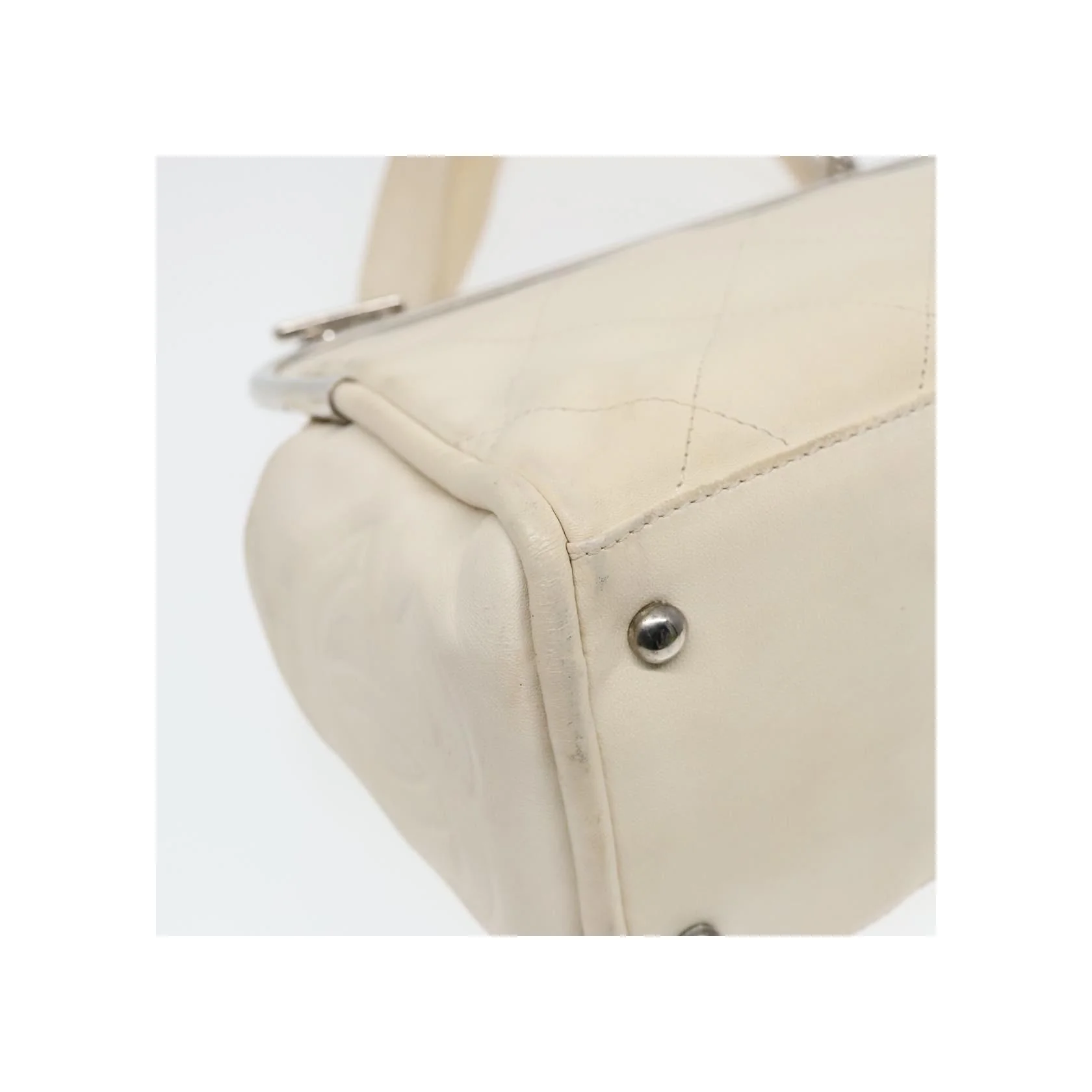 Sac À Armature Chanel Ultimate Soft - White - Image 10