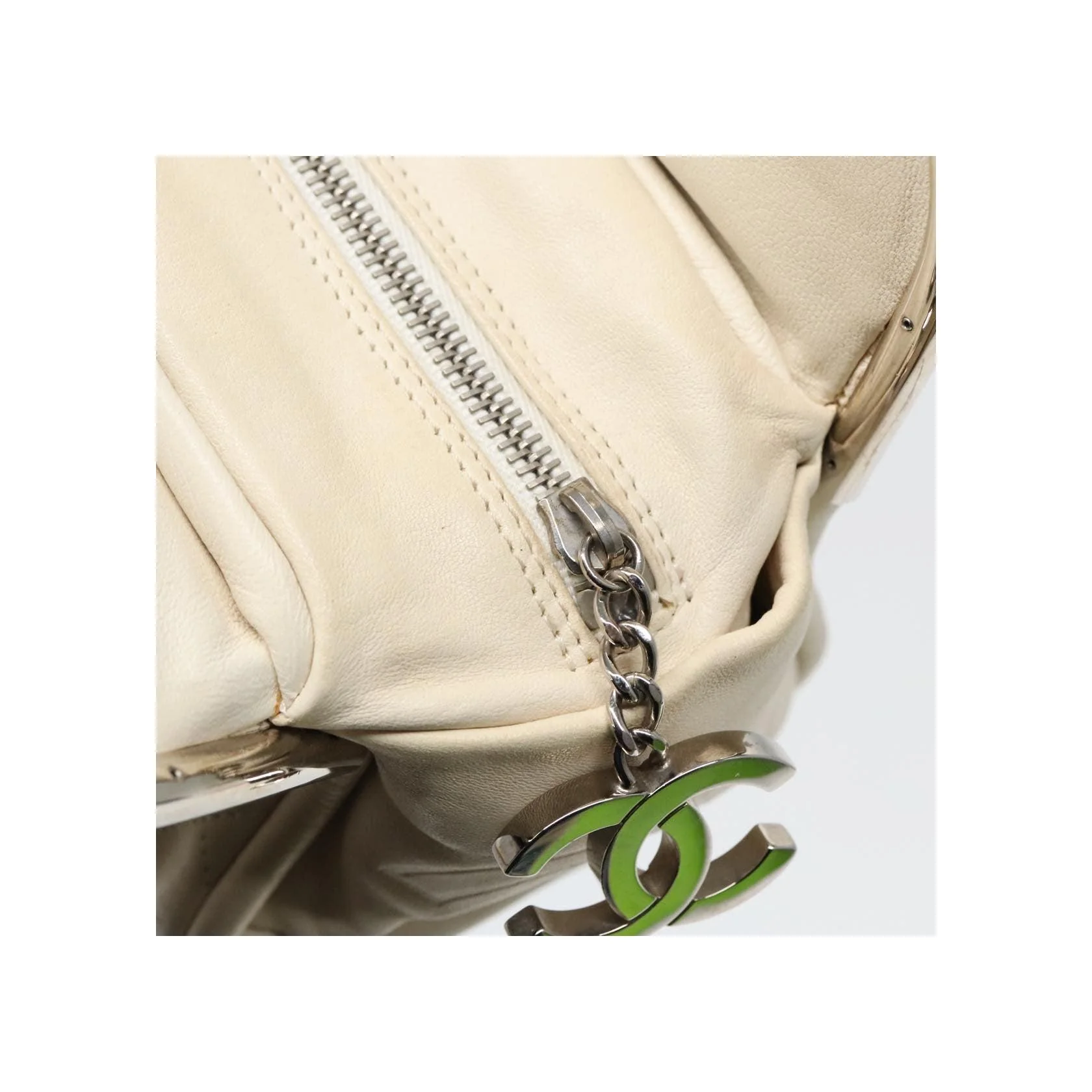 Sac À Armature Chanel Ultimate Soft - White - Image 13
