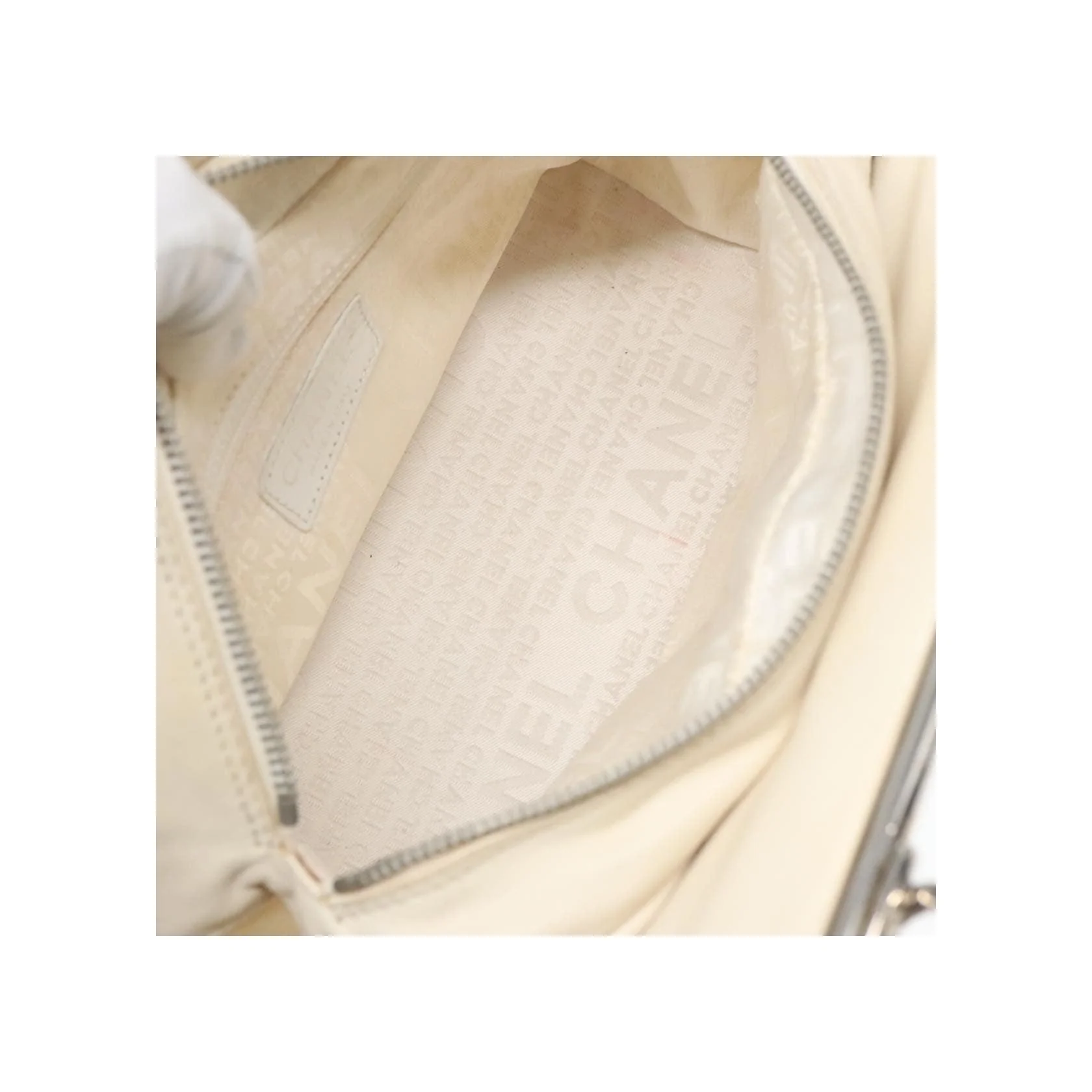 Sac À Armature Chanel Ultimate Soft - White - Image 5