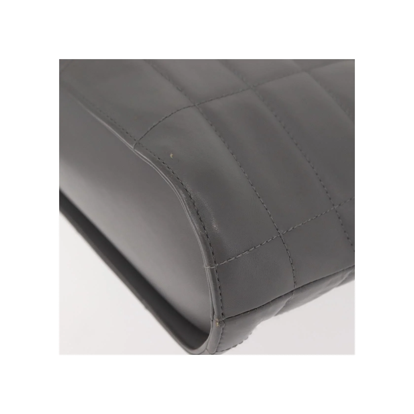 Tote Bag Chanel Vintage Chocolate Bar Metal Ring - Gray - Image 11