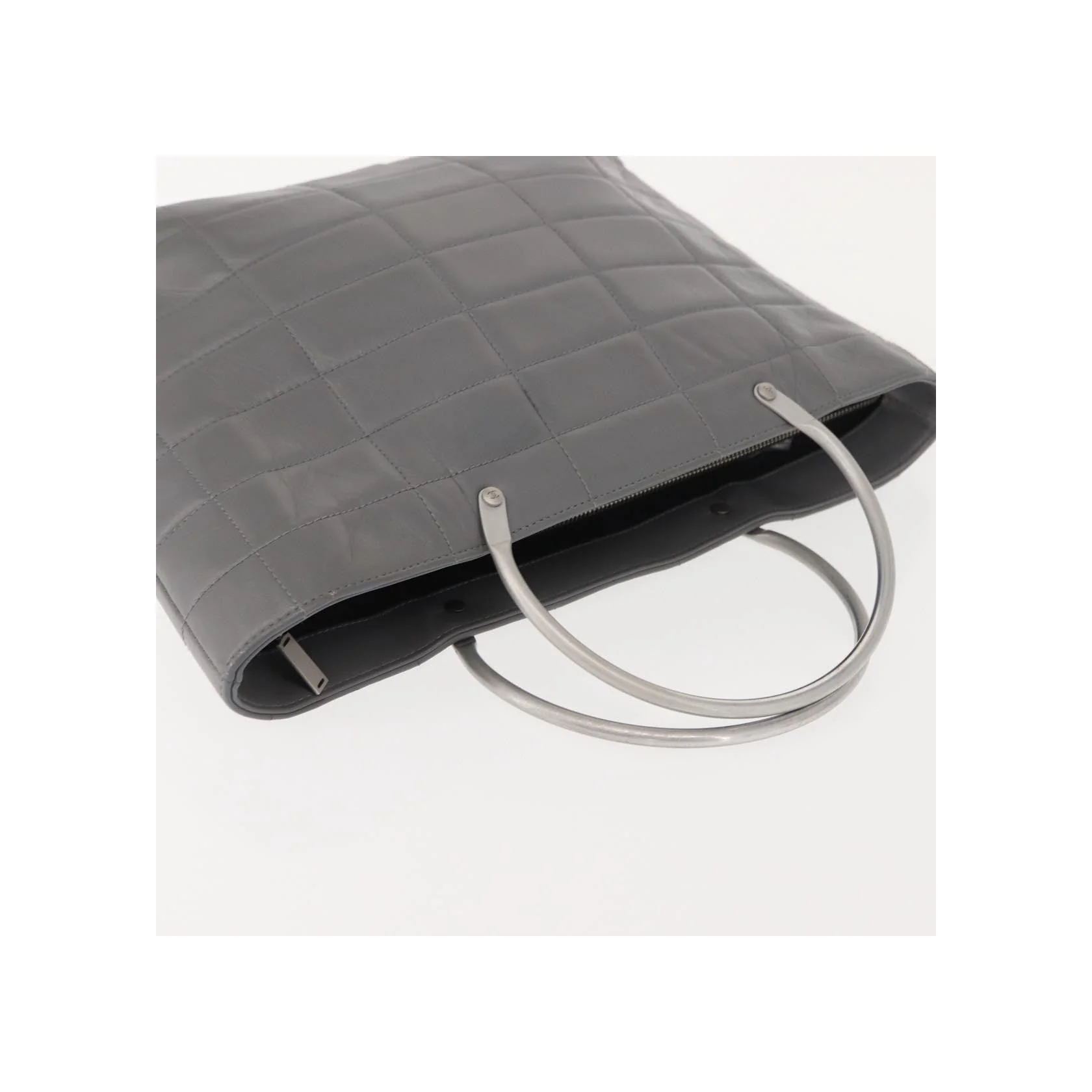 Tote Bag Chanel Vintage Chocolate Bar Metal Ring - Gray - Image 7