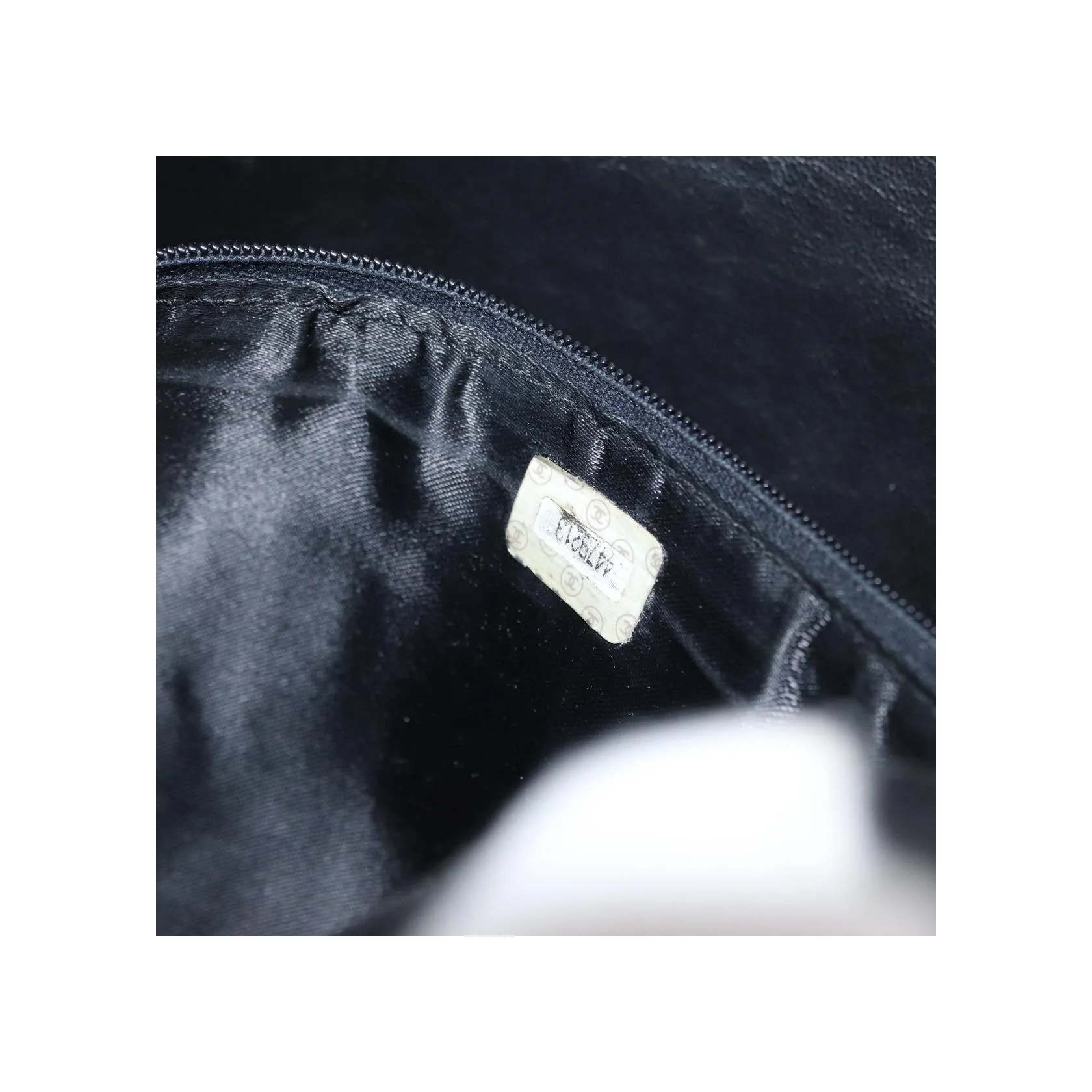 Sac Caméra À Poche Avant Chanel Vintage - Black - Image 21