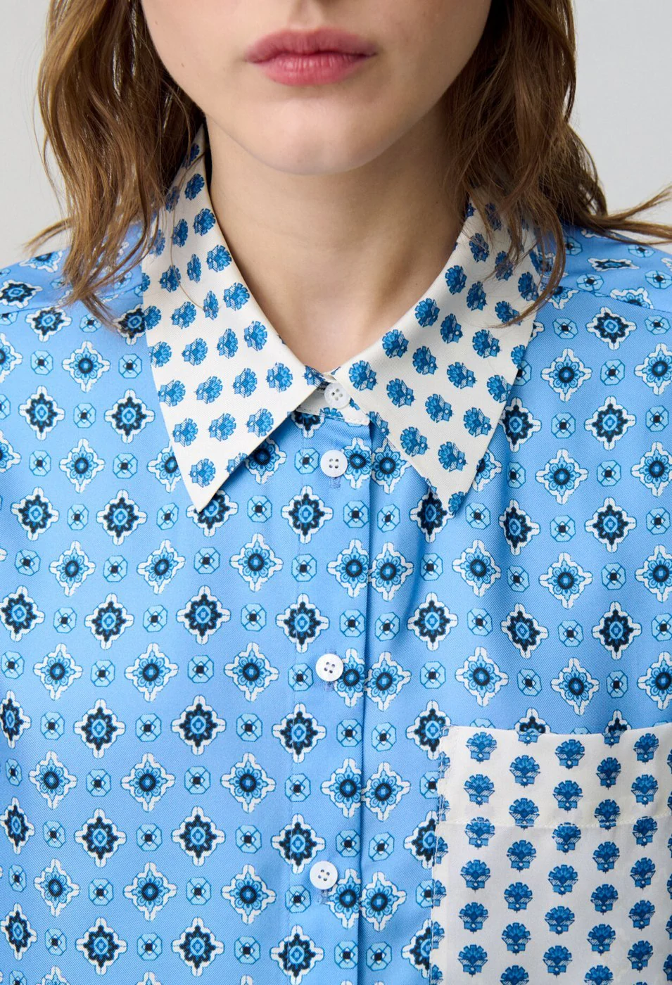 Chemise Ciara Print Bleu Fonce - Image 3