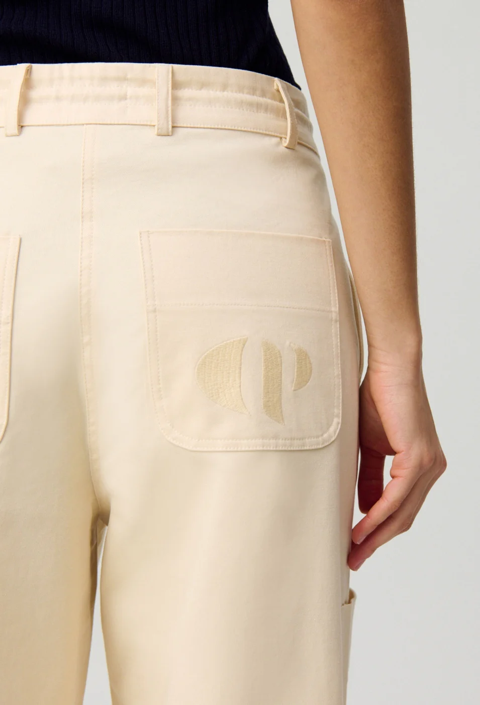 Pantalon Pamo Beige - Image 4