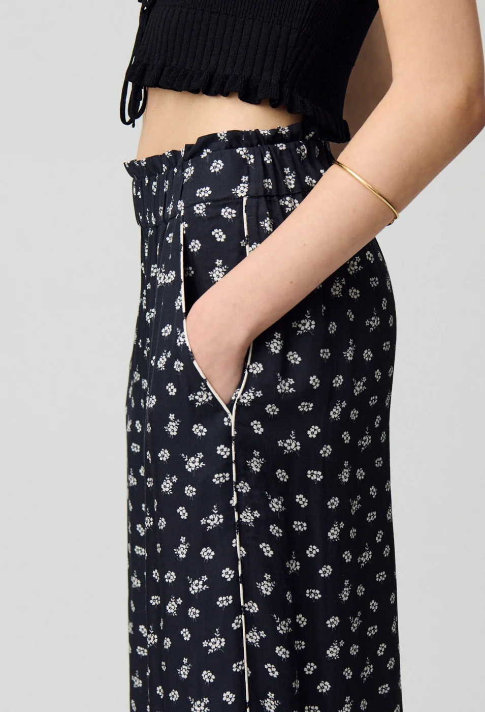 Pantalon Pantinpetitesfleurs Print Fonce - Image 4
