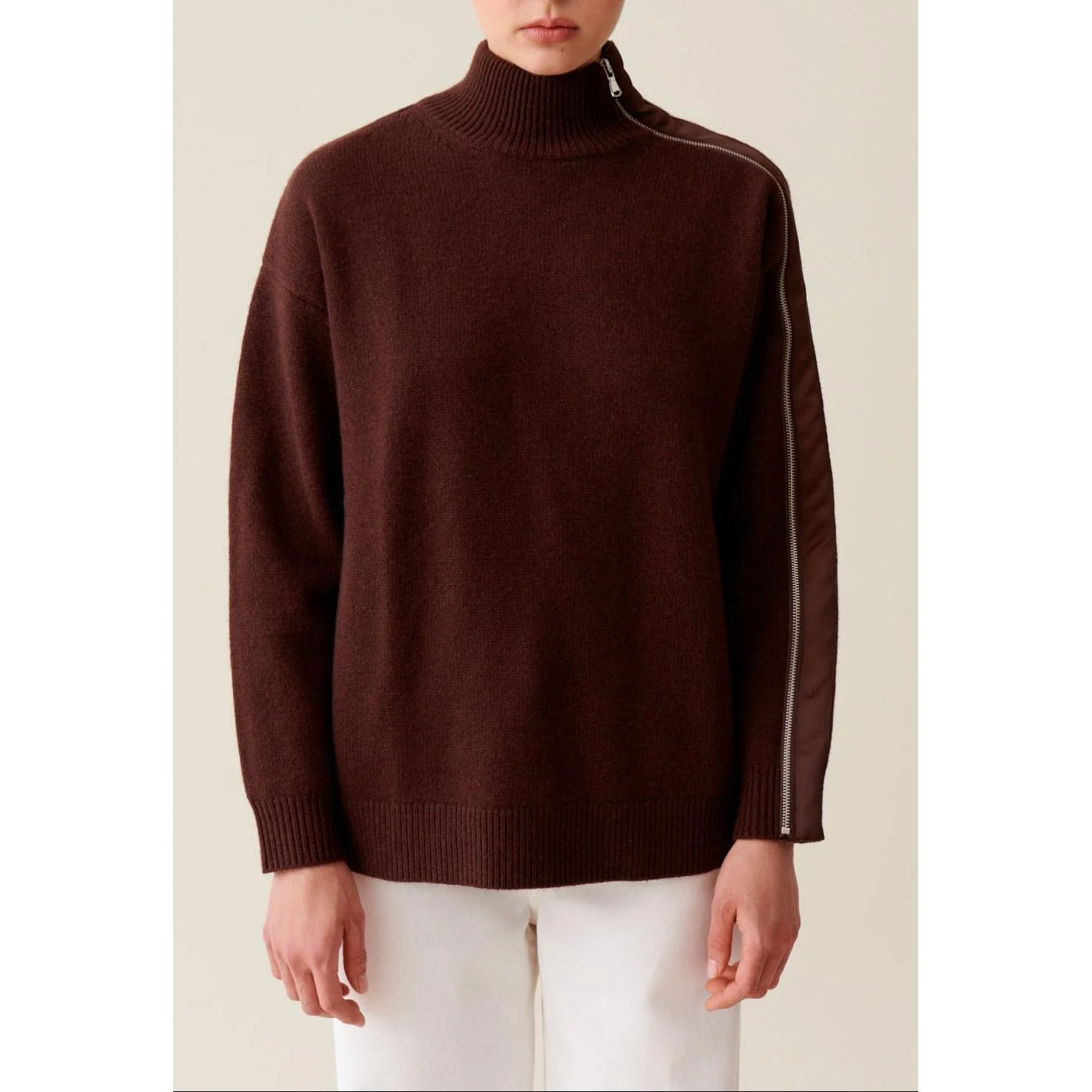Pull Col Montant Zippé Marron - Image 4
