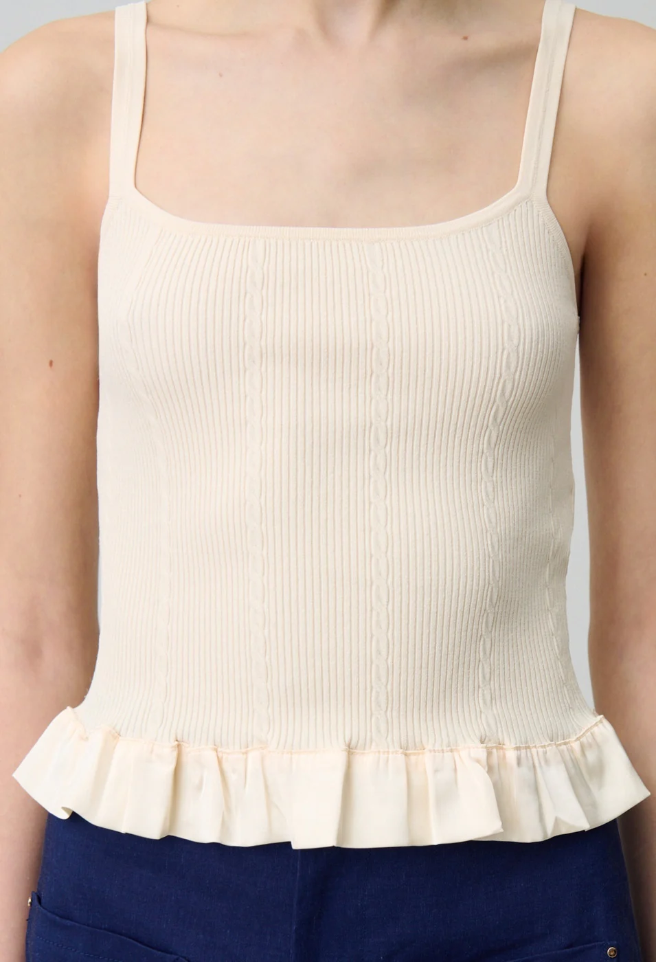 Pull Manaco Jaune Pale - Image 3