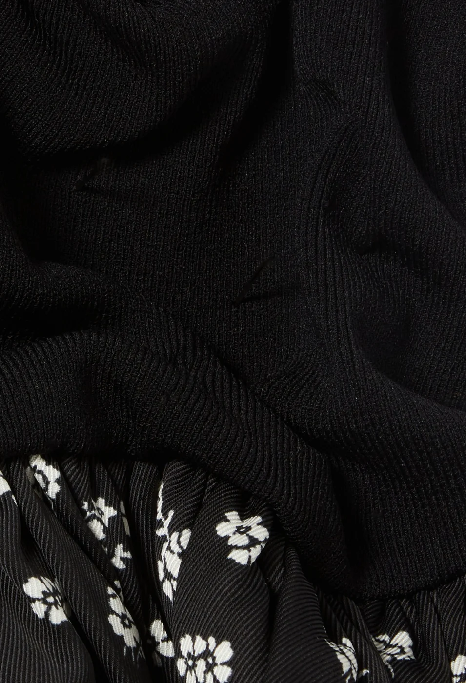 Pull Malic Noir - Image 6