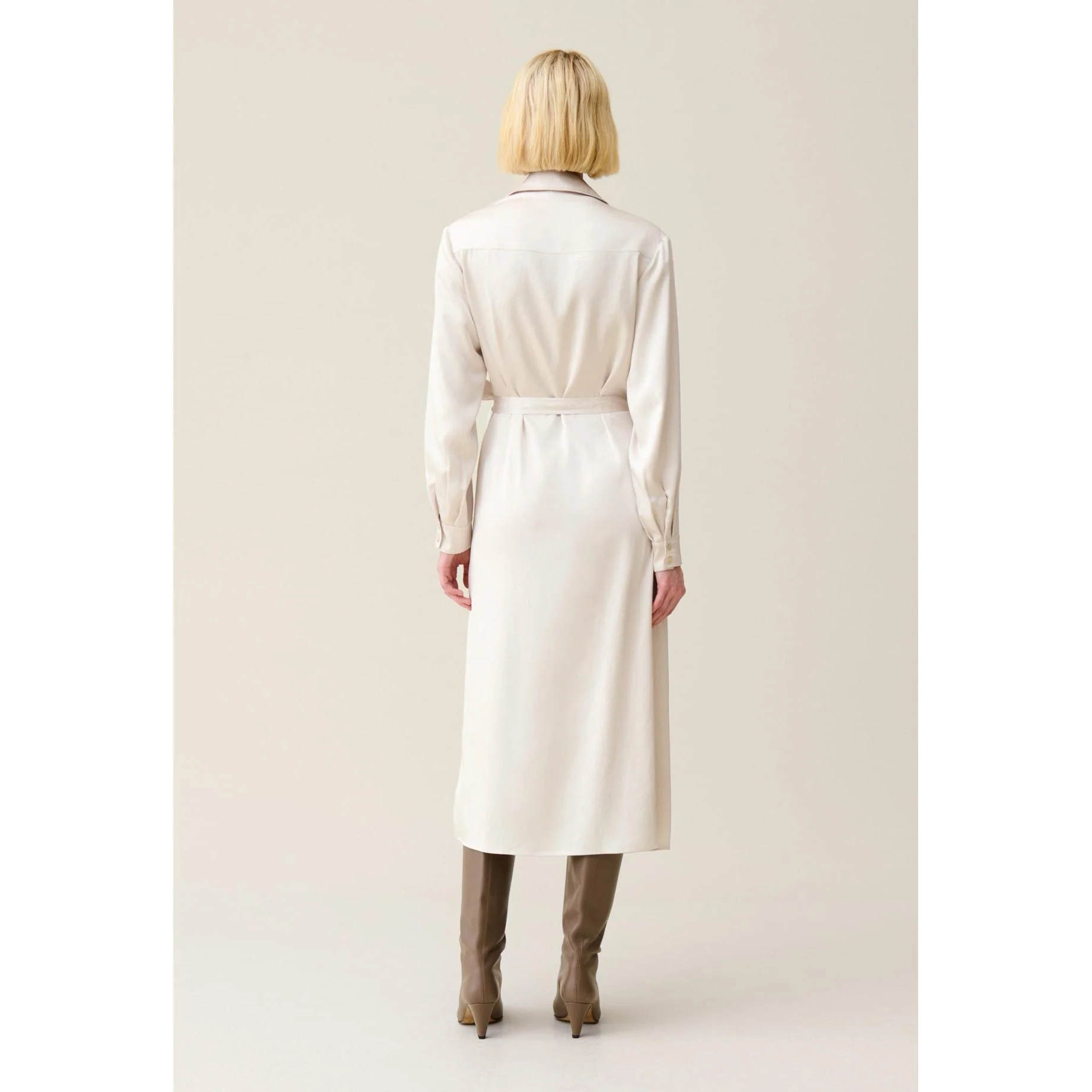 Robe Midi Portefeuille - Image 4