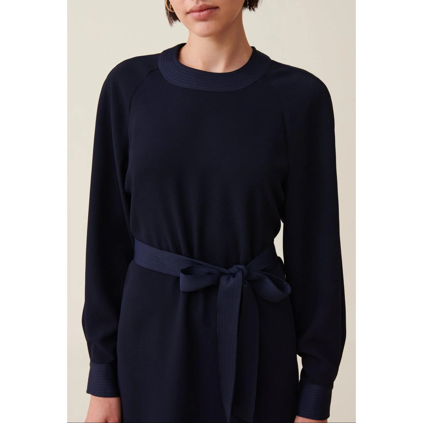 Robe Babydoll Ceinturée Marine - Image 3