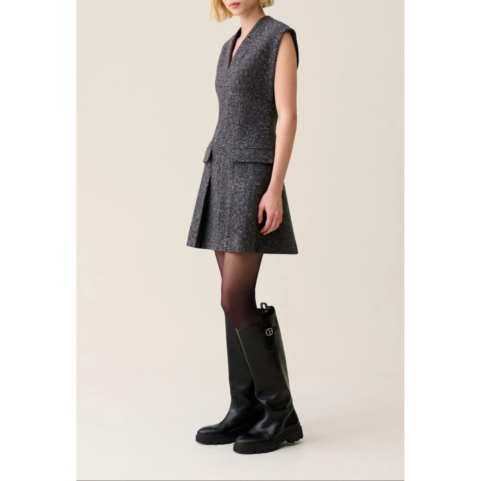 Robe Grise Cintrée Tailleur Tweed - Image 2