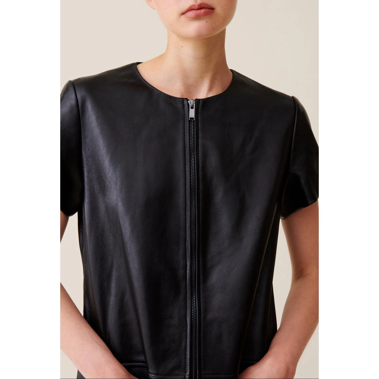 Robe Cuir Courte Zippée - Image 2