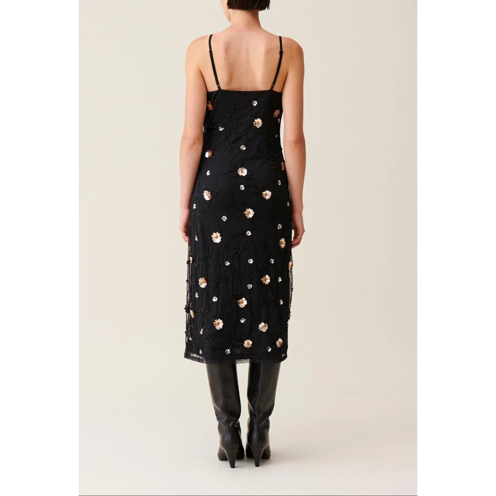 Robe Longue Fluide Sequins Brodés - Image 5