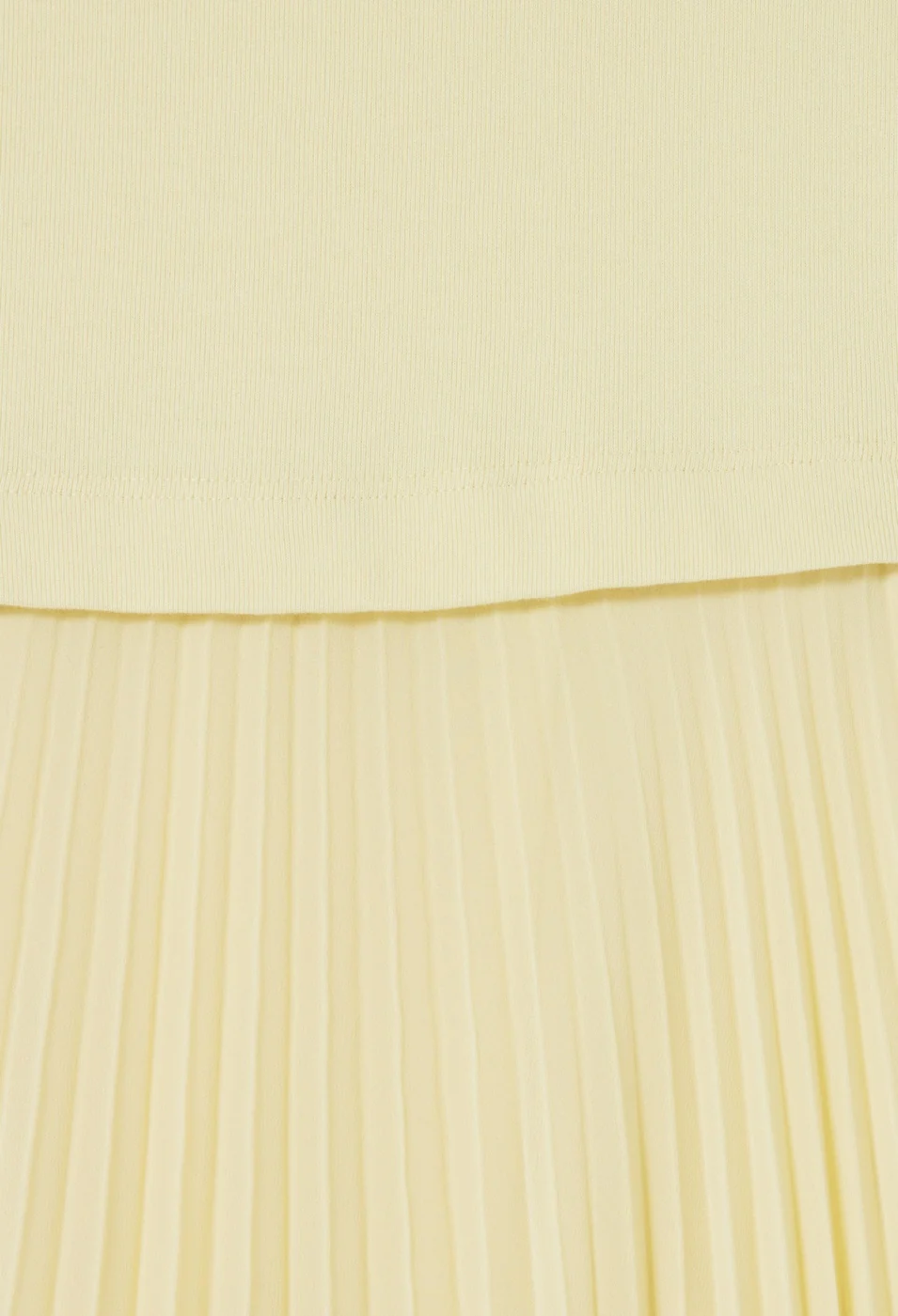 Robe Tradi Jaune Pale - Image 6