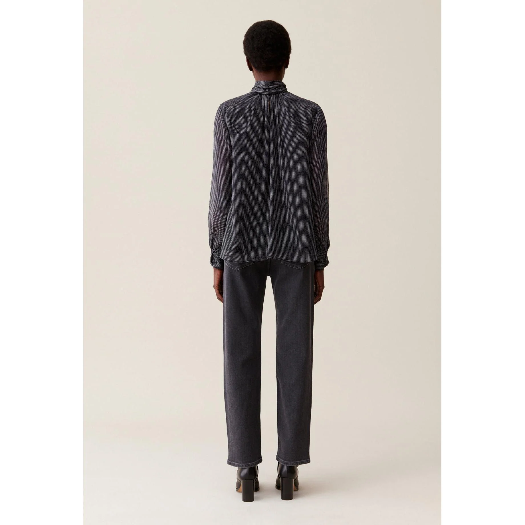 Blouse Lavallière Carreaux Fluide - Image 6