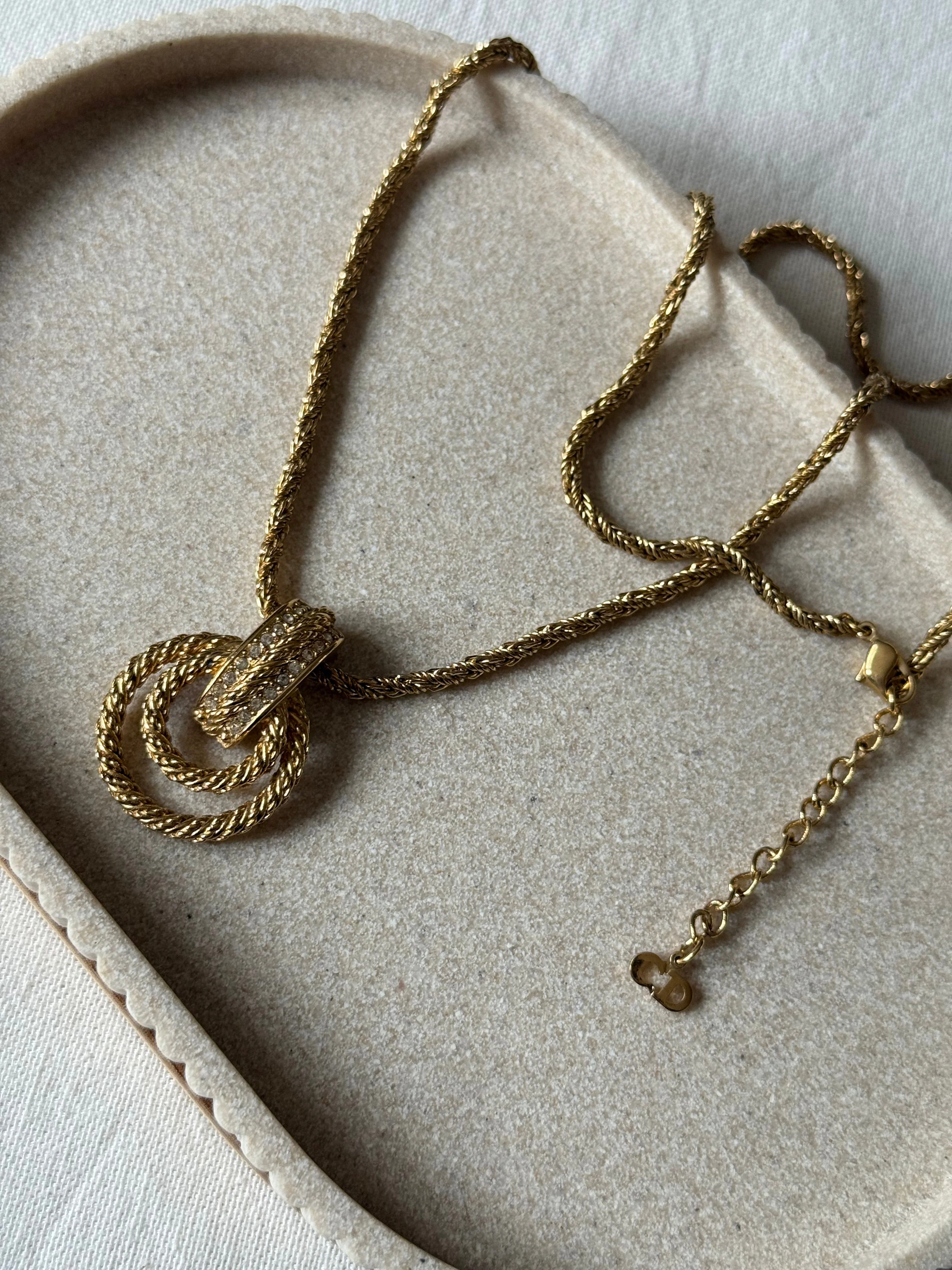 Collier Christian Dior Vintage - Pendentif Anneaux Entrelacés - Image 3