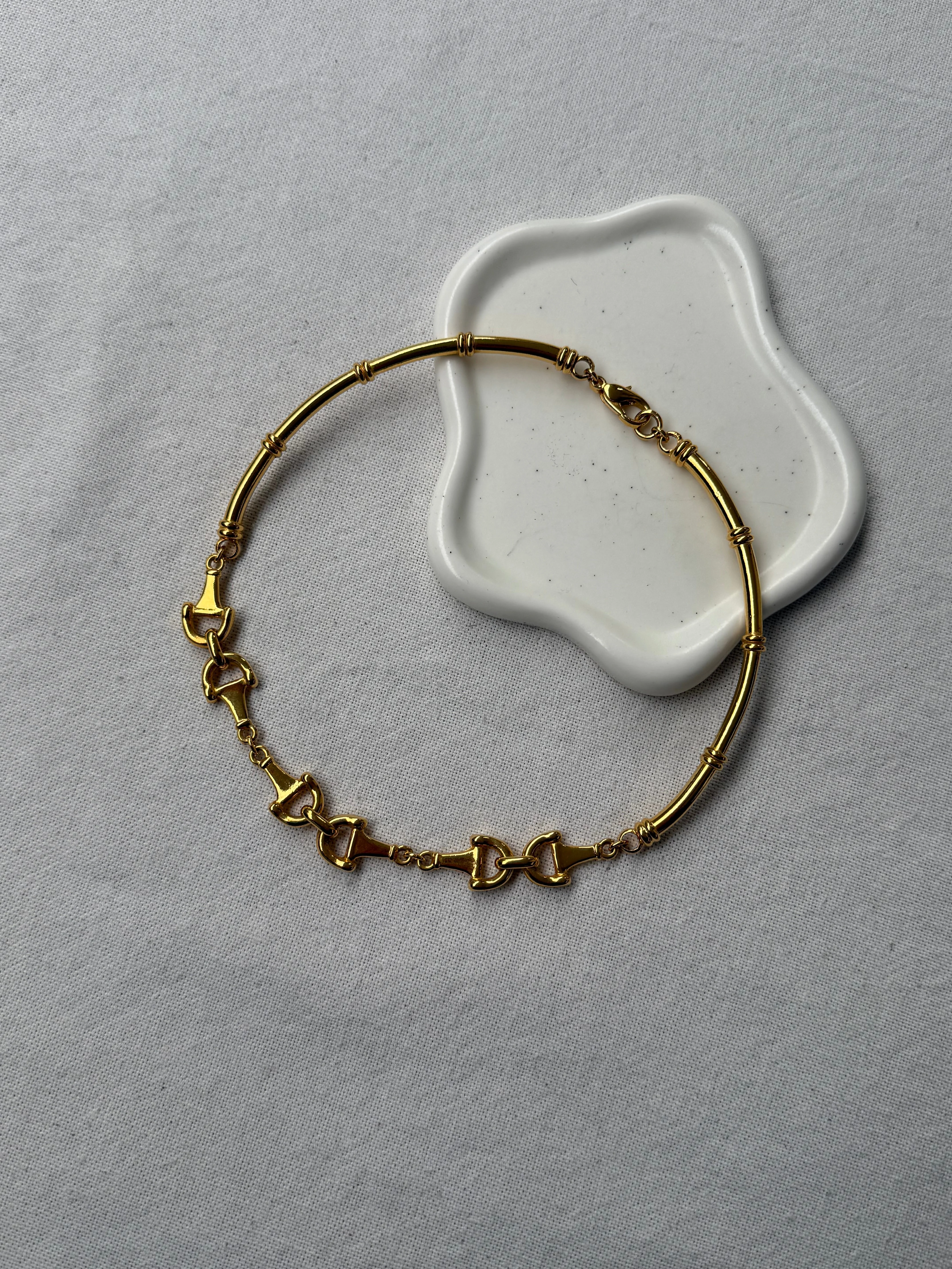 Collier Doré Vintage - Motifs Mors Et Maillons - Image 2