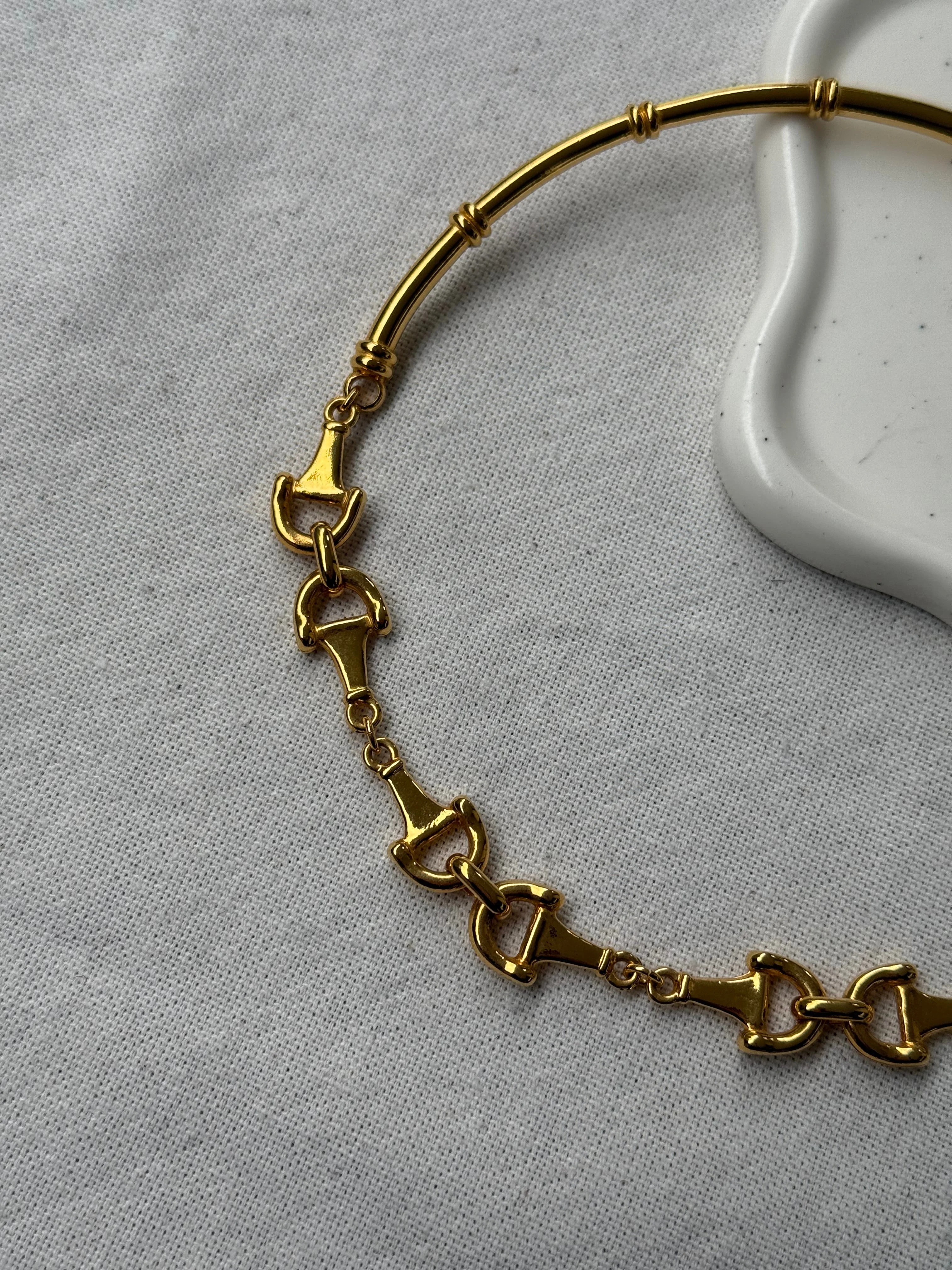 Collier Doré Vintage - Motifs Mors Et Maillons - Image 4