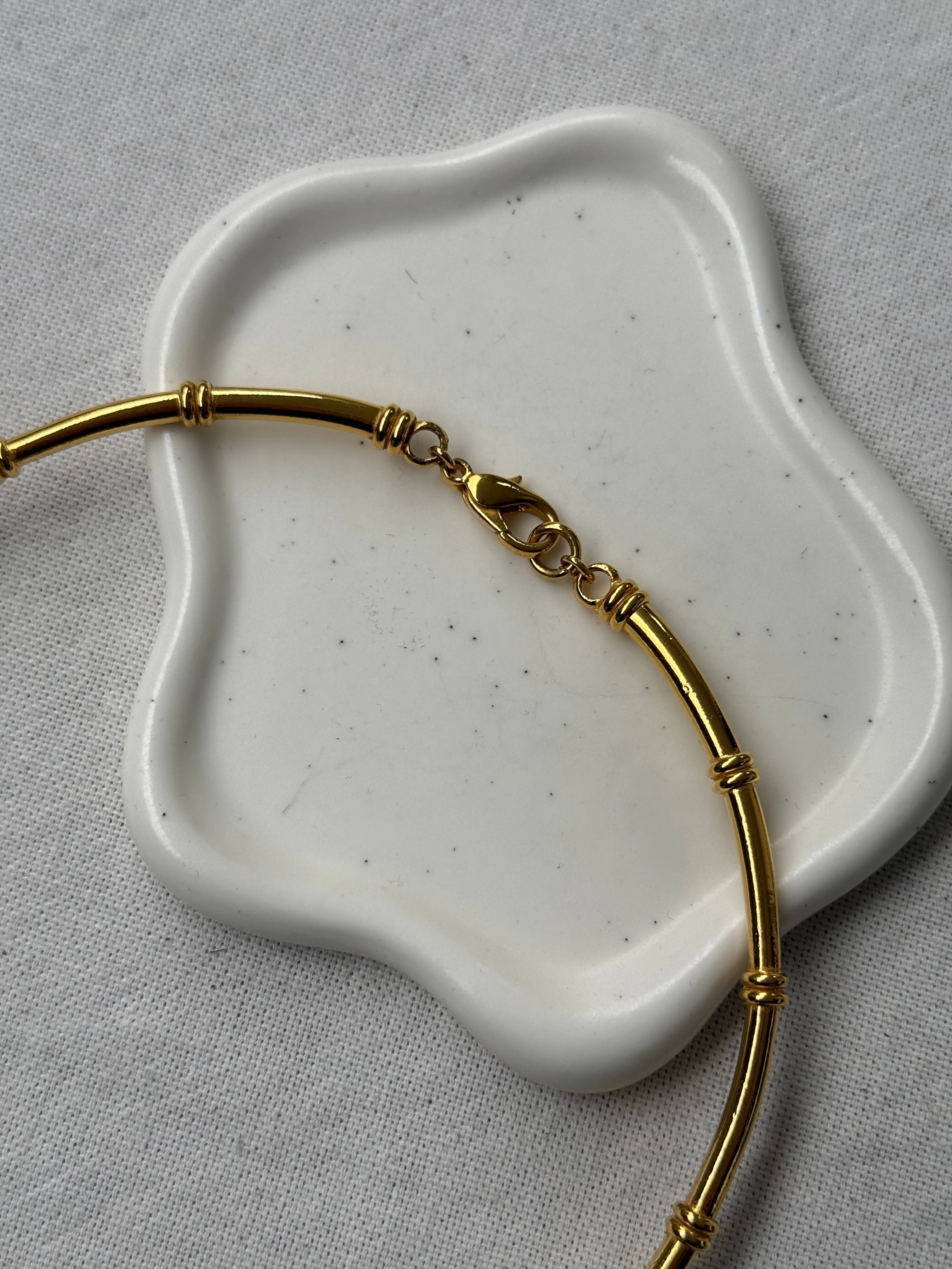 Collier Doré Vintage - Motifs Mors Et Maillons - Image 5