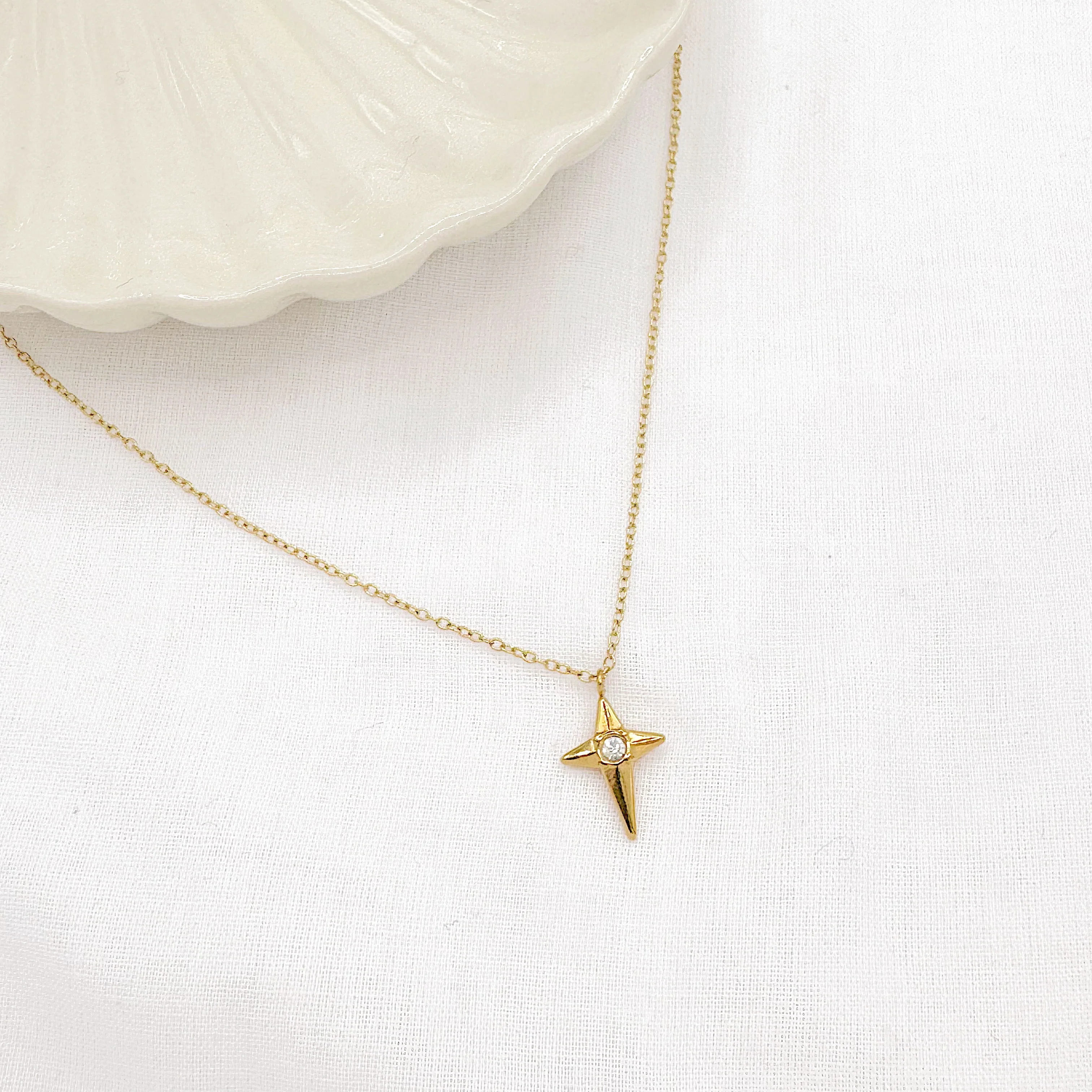 Collier Tyra