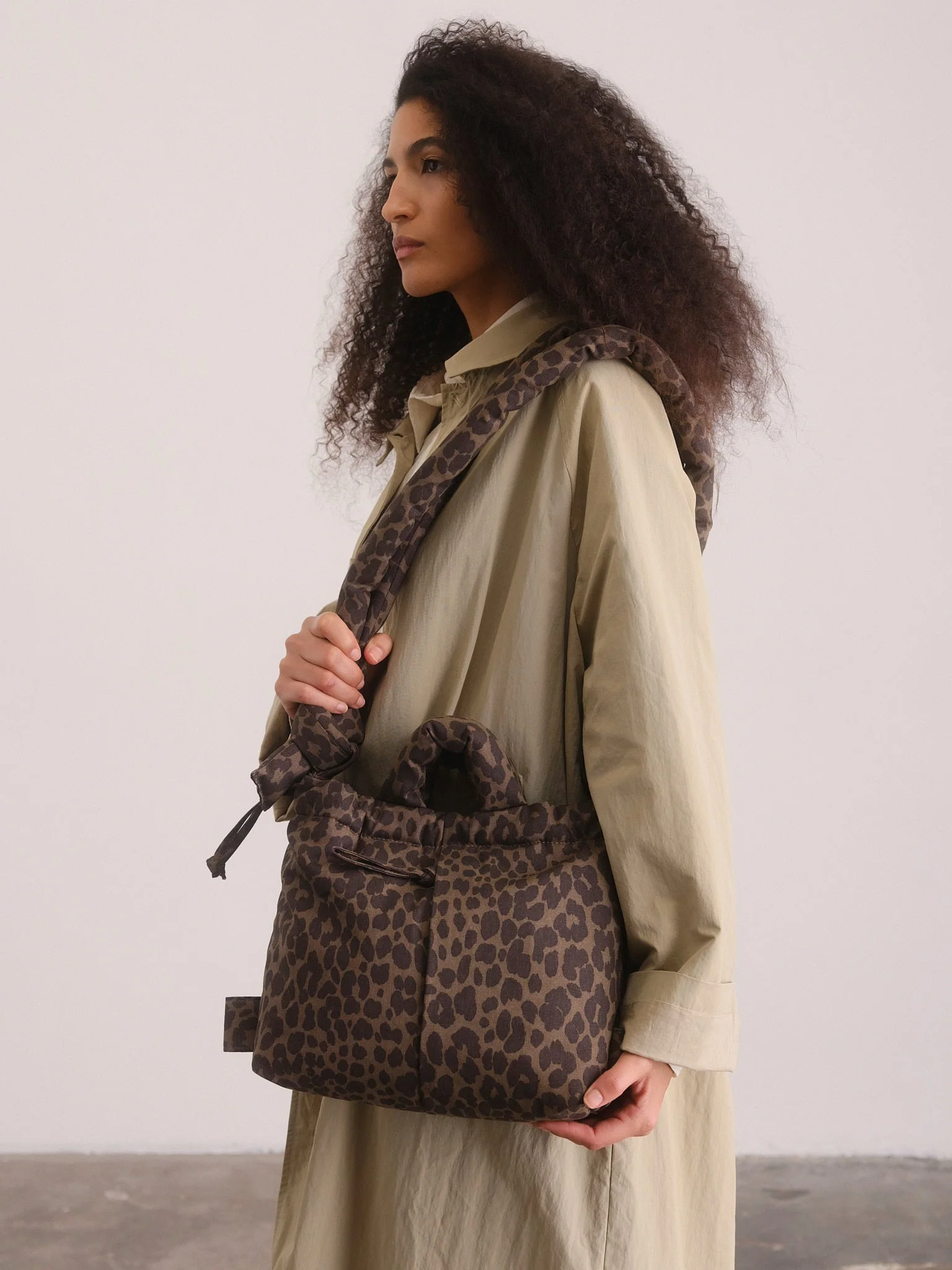 Compact Ona Soft Bag - Image 80