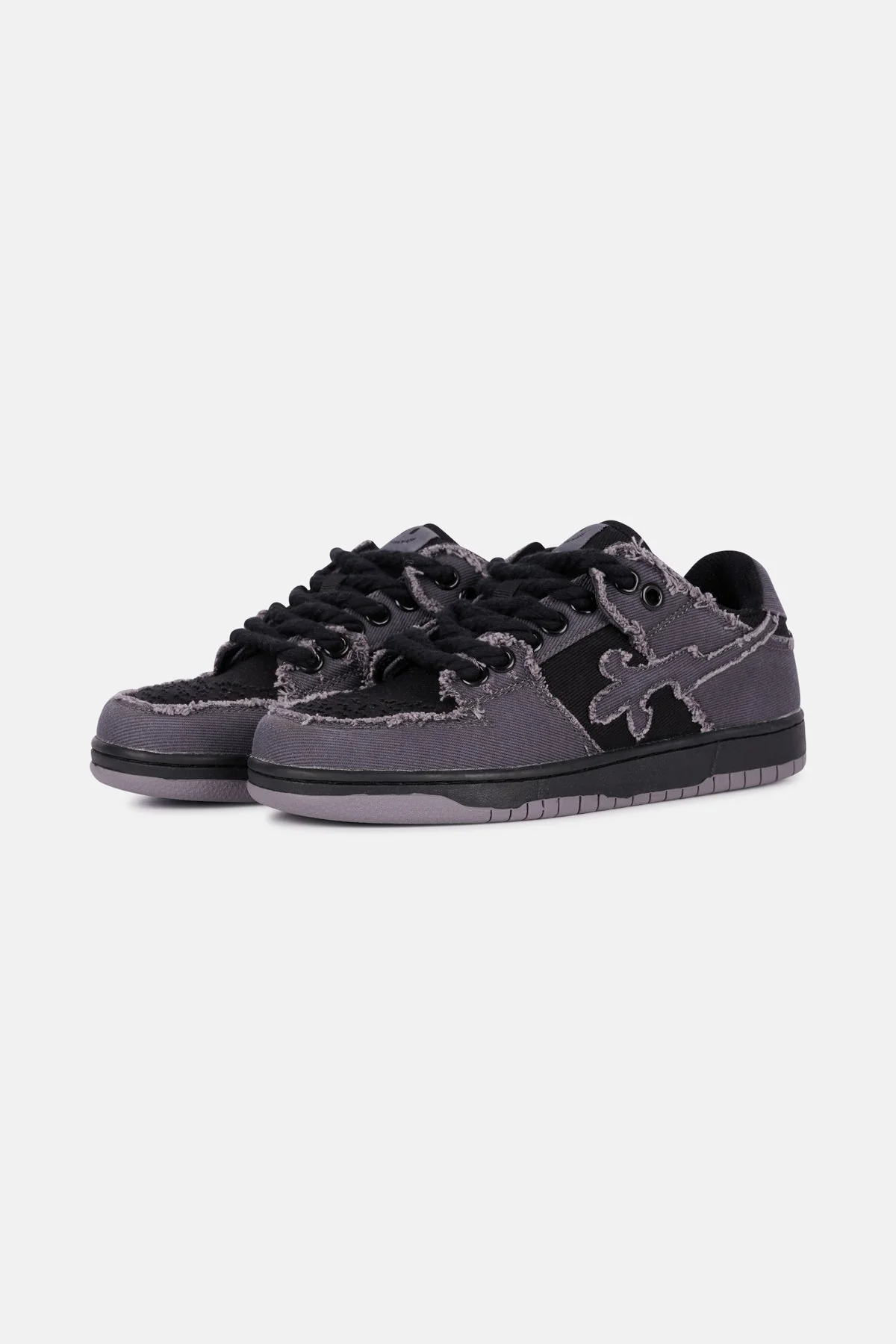 Chaussures District V4 - Charbon - Image 2