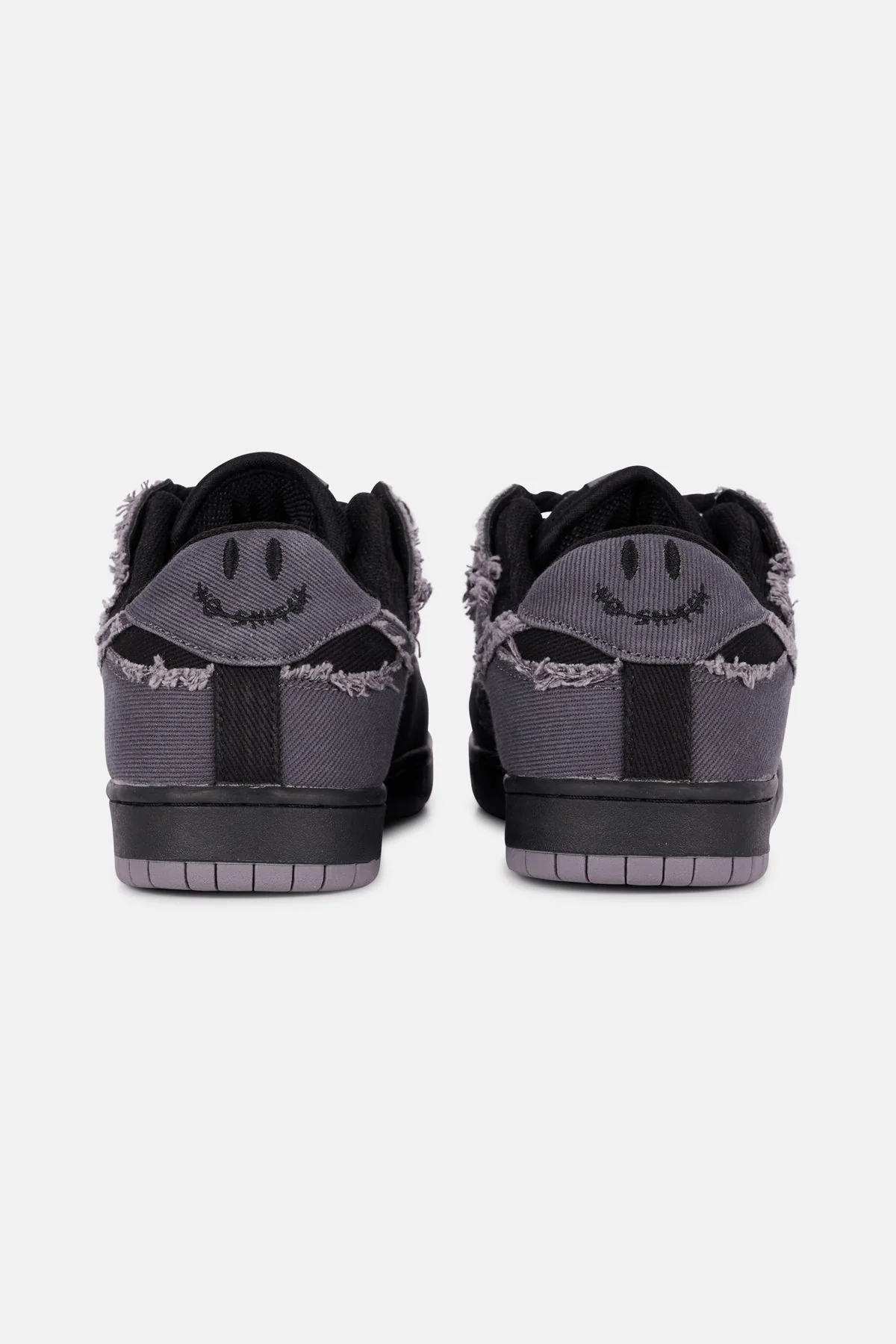 Chaussures District V4 - Charbon - Image 3