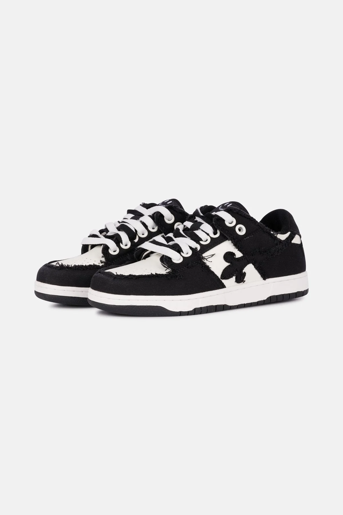 Chaussures District V4 - Black - Image 2