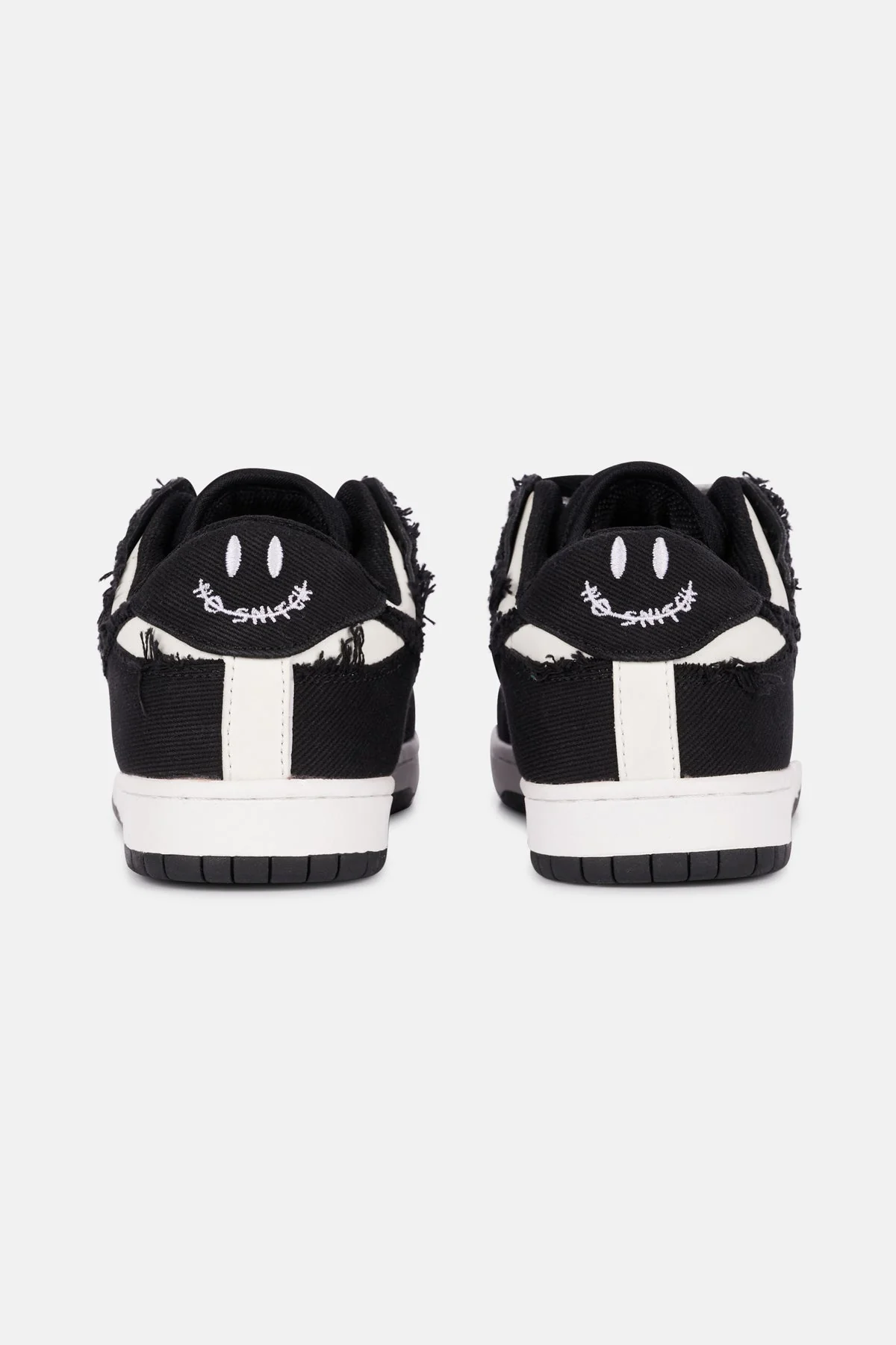 Chaussures District V4 - Black - Image 3