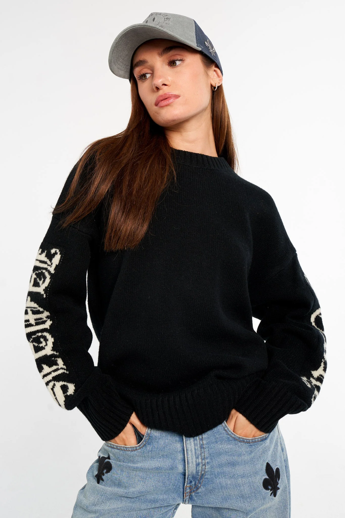 Pull Djakarta - Black - Image 4