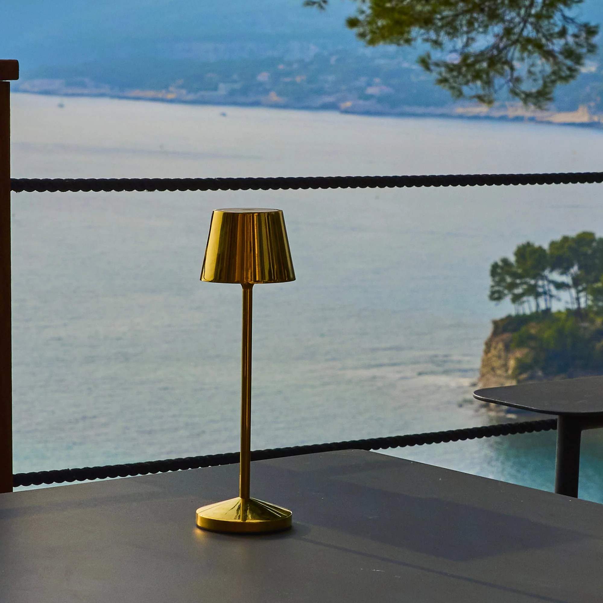 Lampe De Table Sans Fil - Emily Gold - Image 11