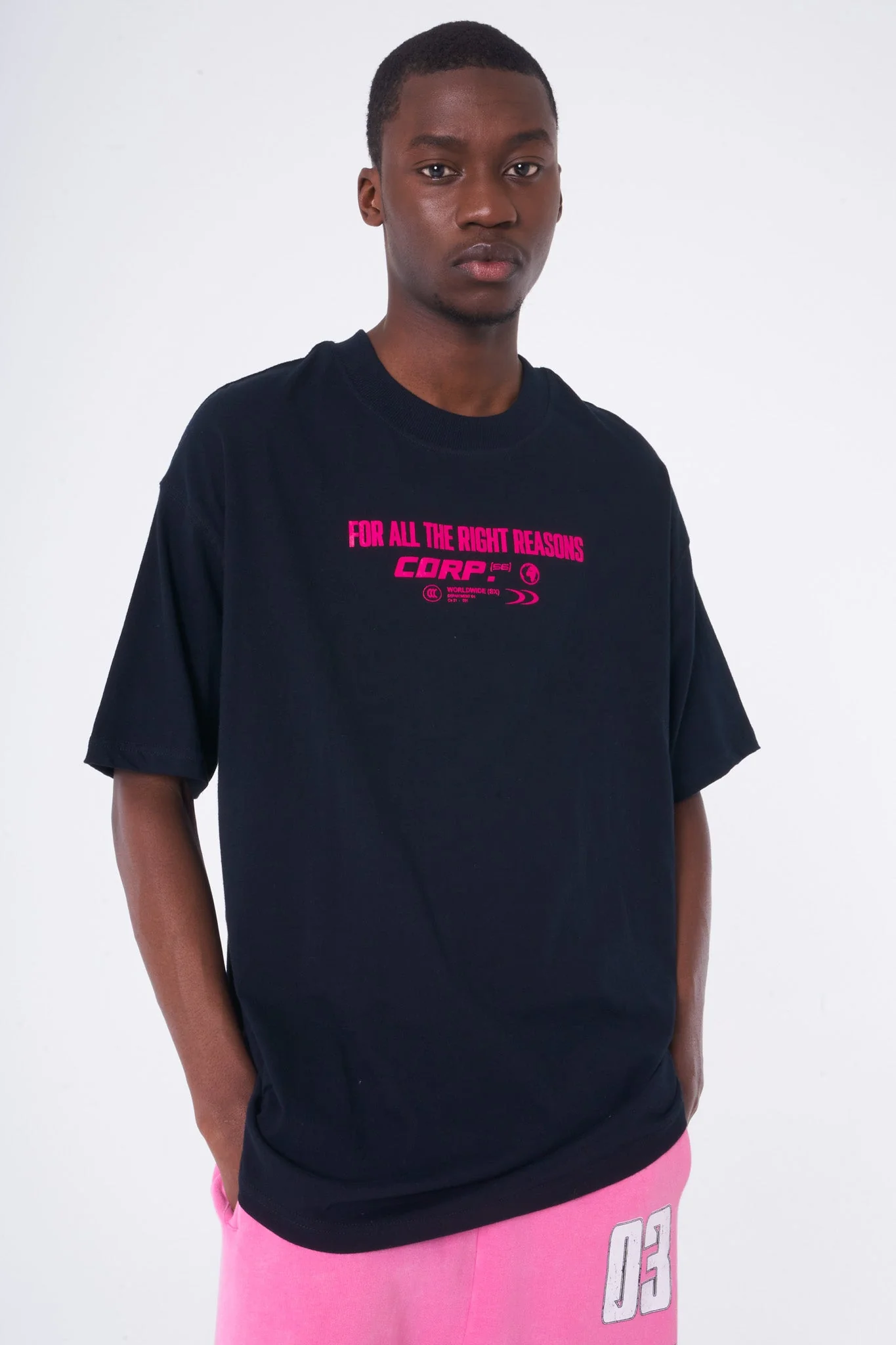 T-Shirt Eri - Black - Image 4