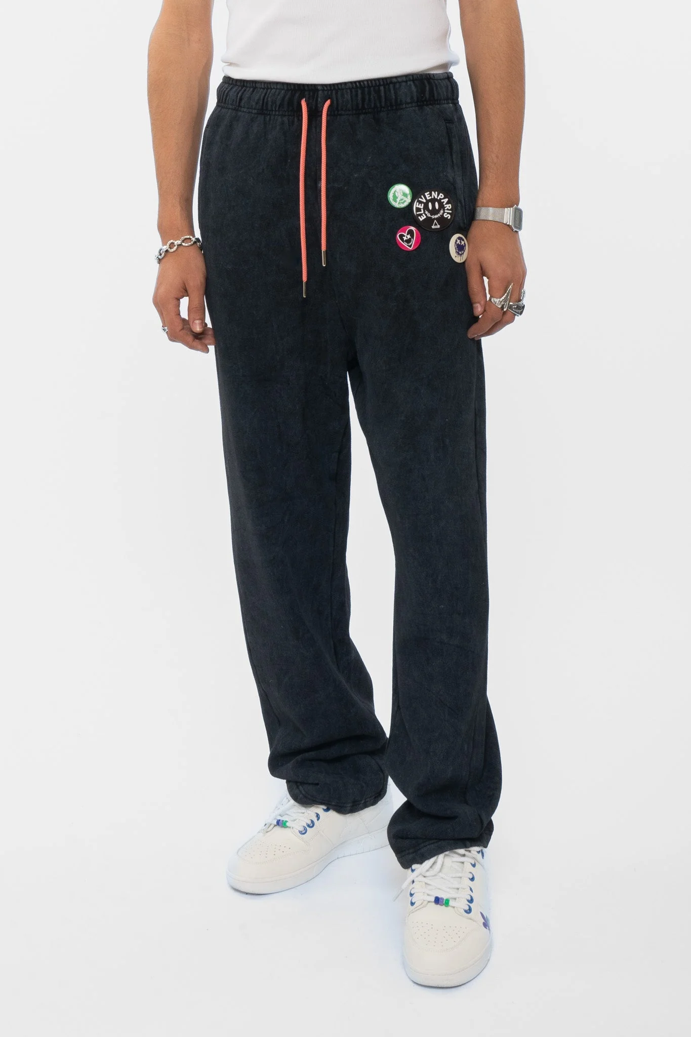 Jogging Euphoria - Black Wash - Image 7