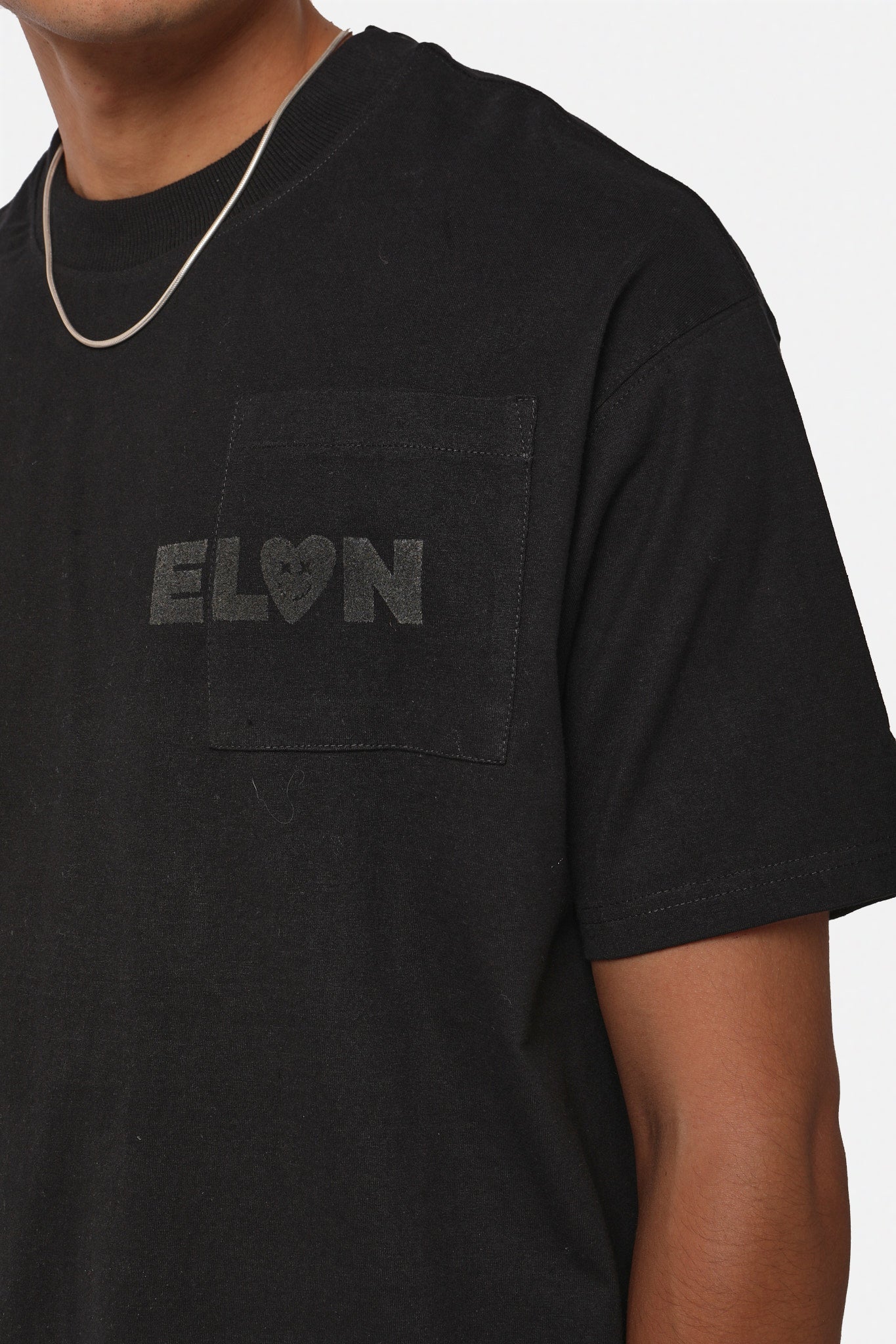 T-Shirt Famous - Black - Image 5
