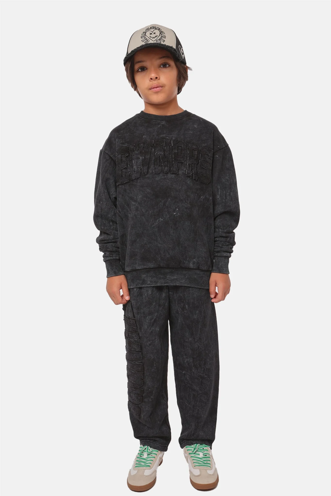 Jogging Fast - Black Wash - Image 3