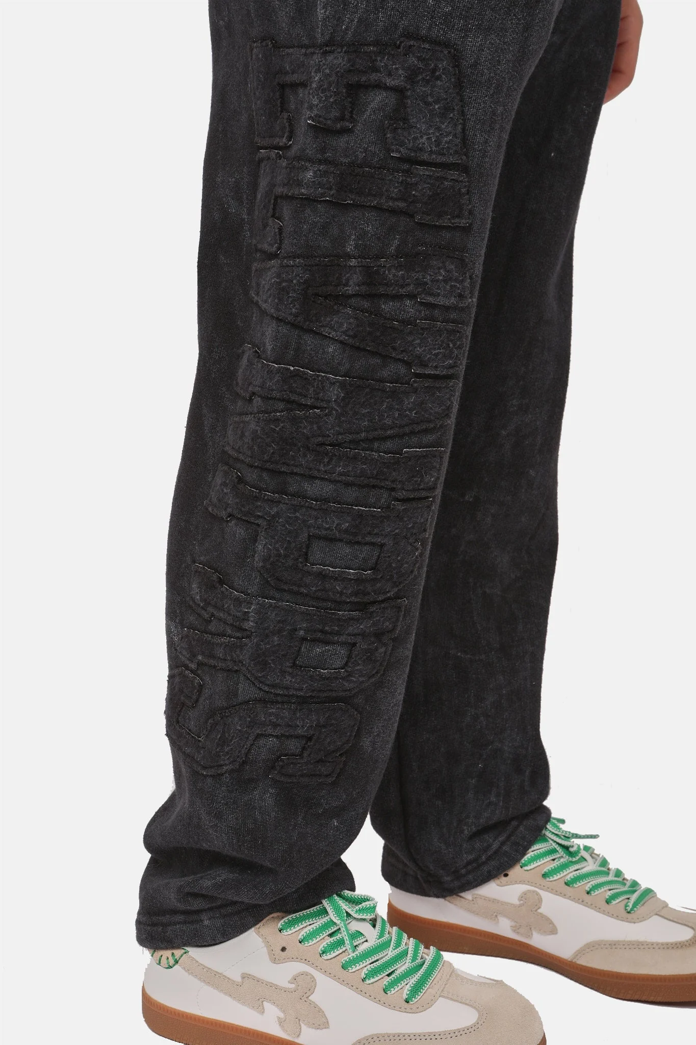 Jogging Fast - Black Wash - Image 5