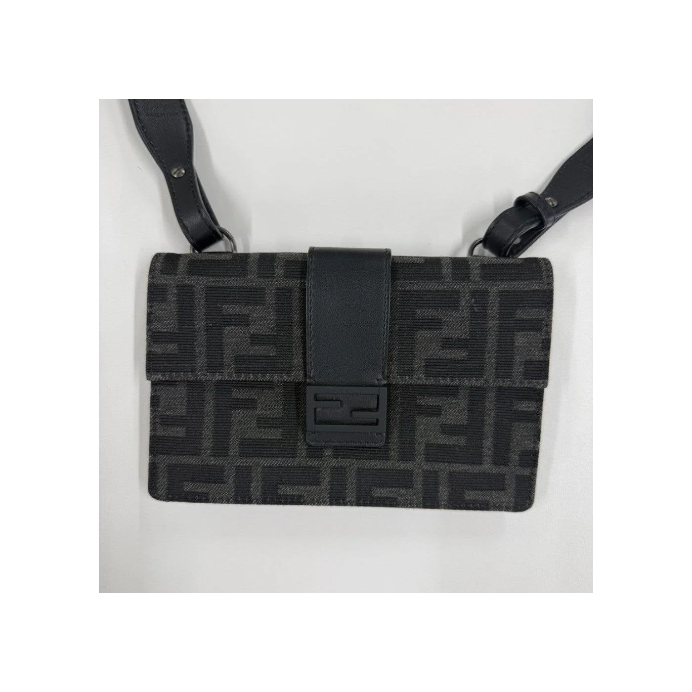 Sac Ceinture Baguette Convertible Fendi - Black - Image 12