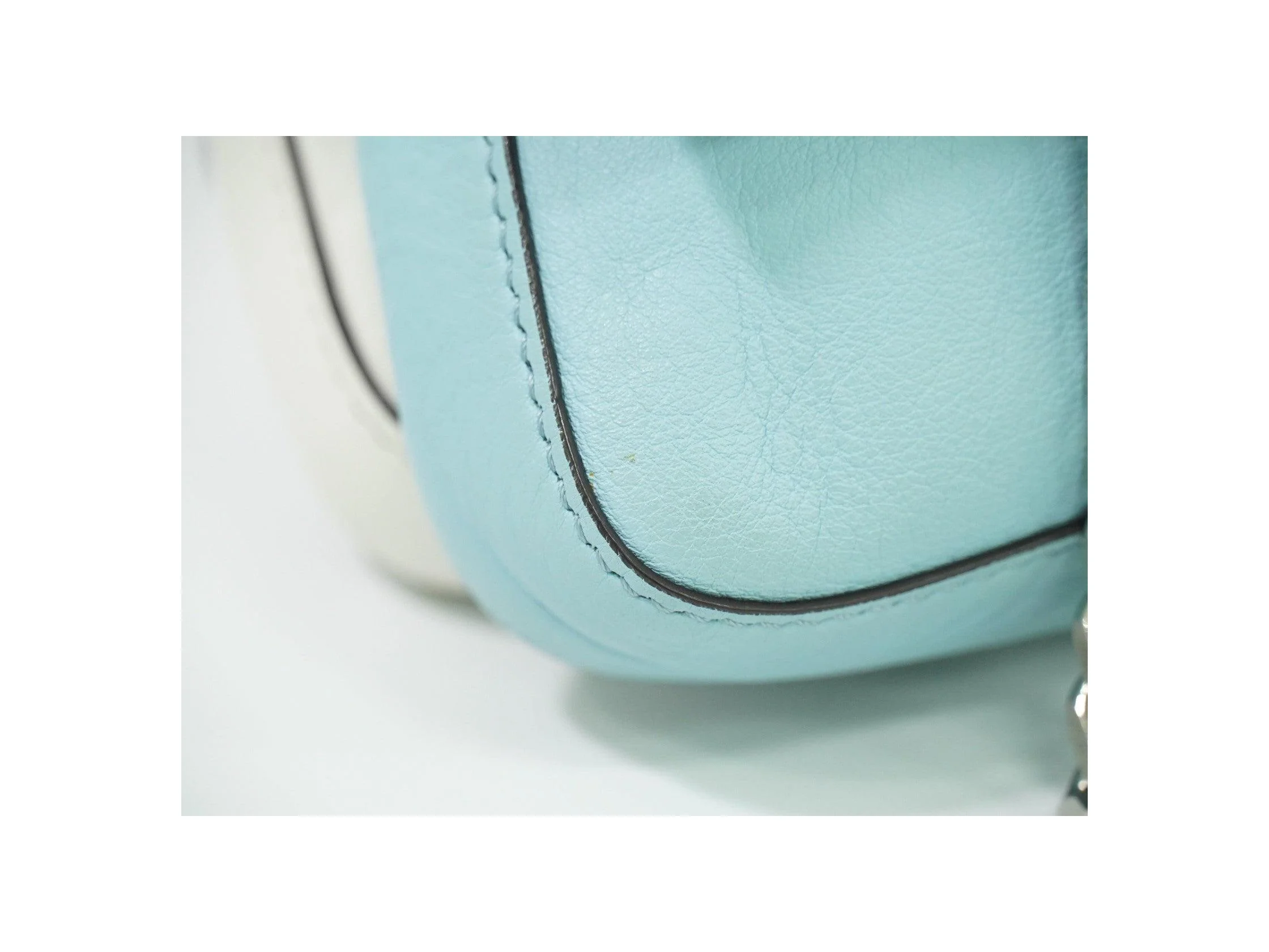 Double Baguette Fendi - White - Image 9