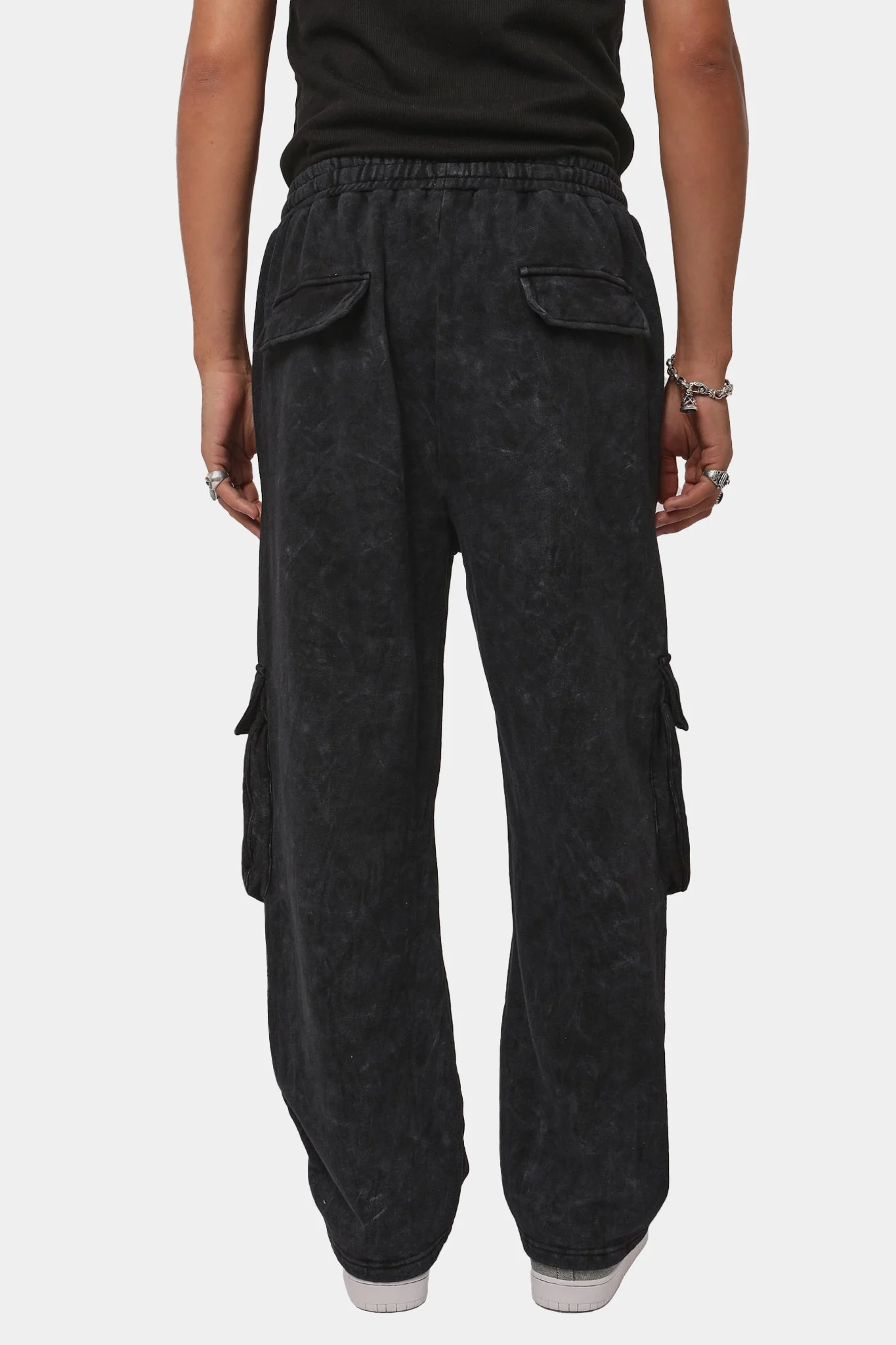 Jogging Folk - Black Wash - Image 4