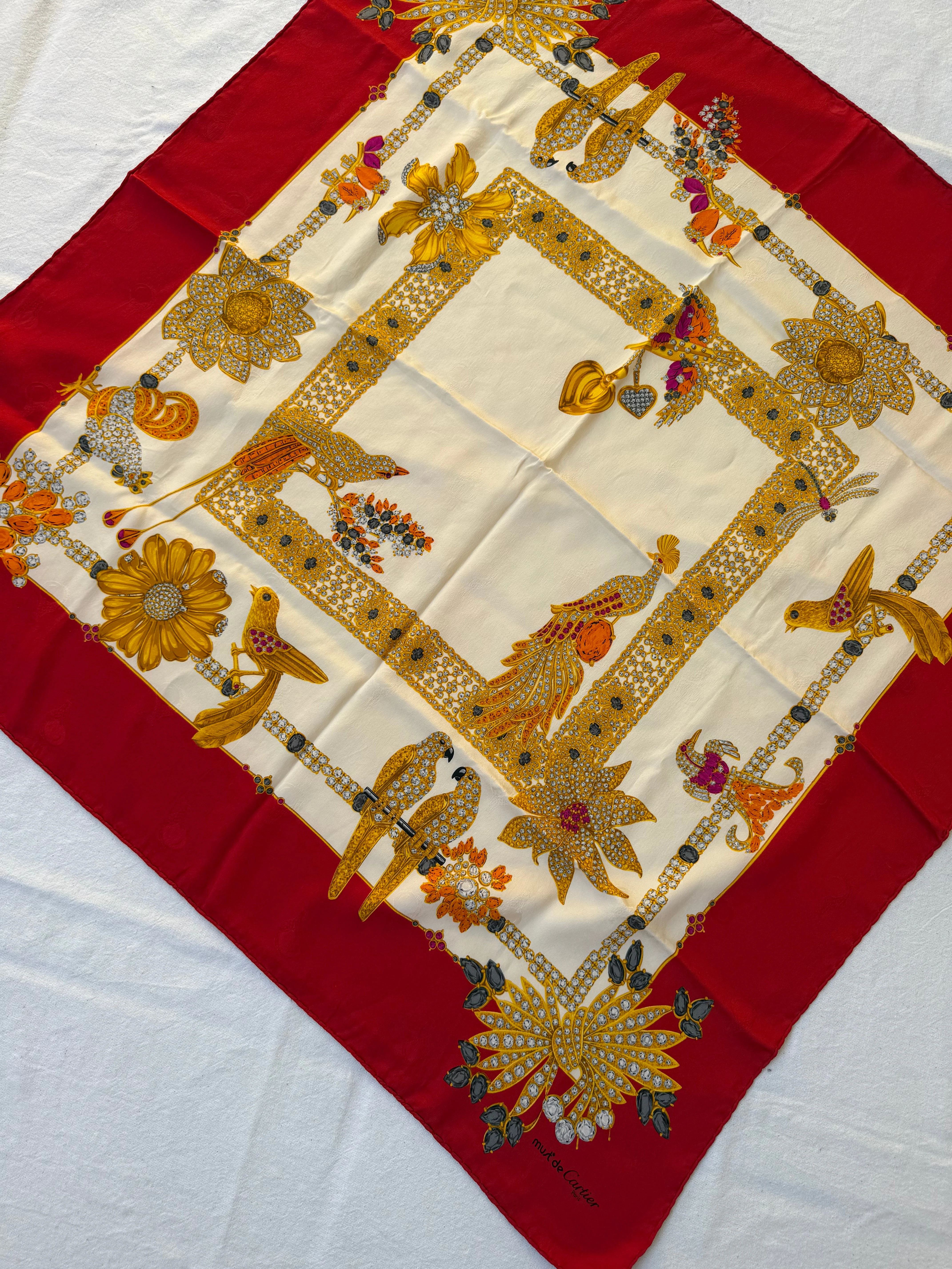 Foulard Cartier – Bijoux Et Oiseaux Précieux - Image 3