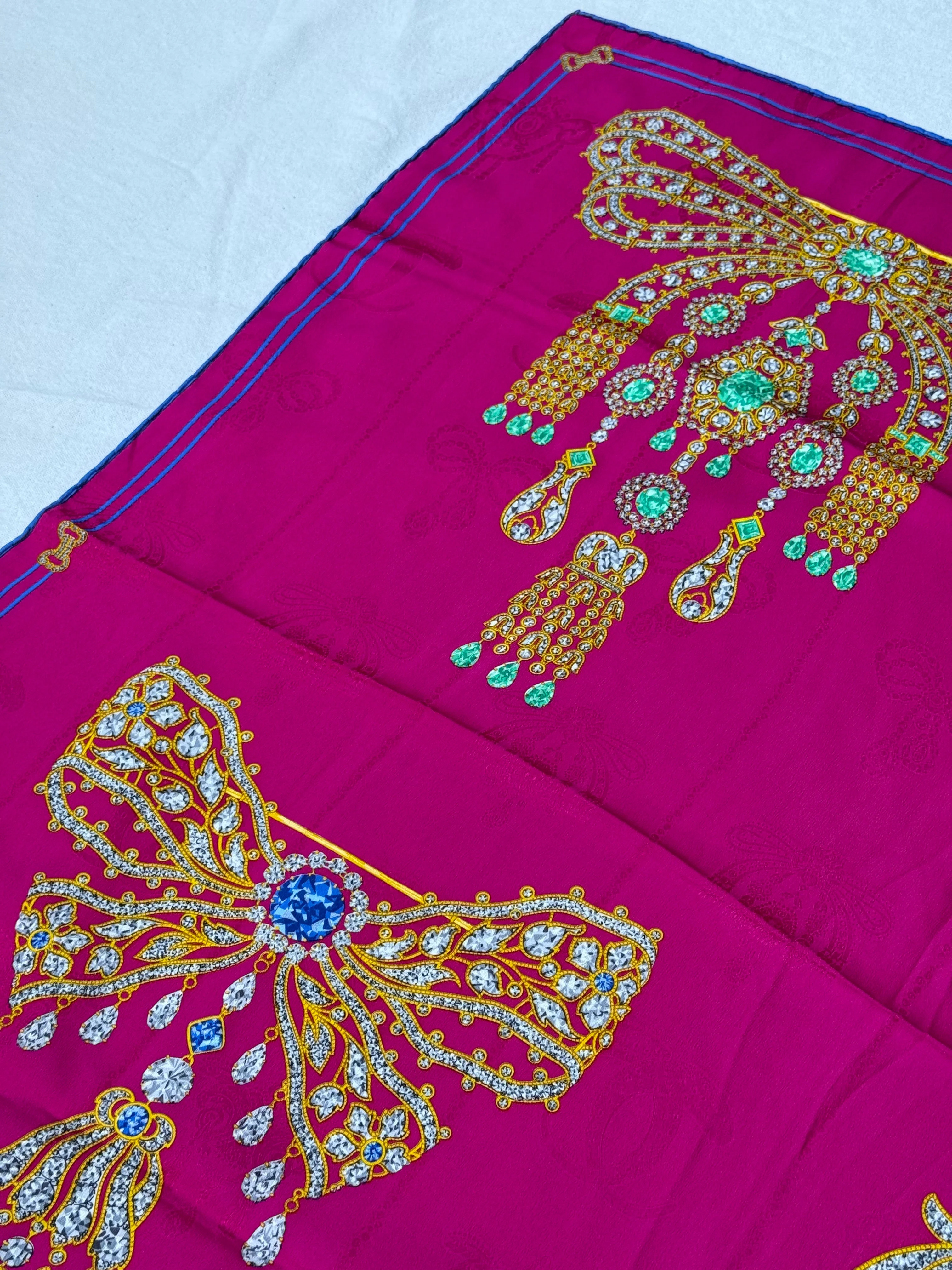 Foulard Cartier – Collection Musée, Motifs Bijoux Et Noeuds - Image 6