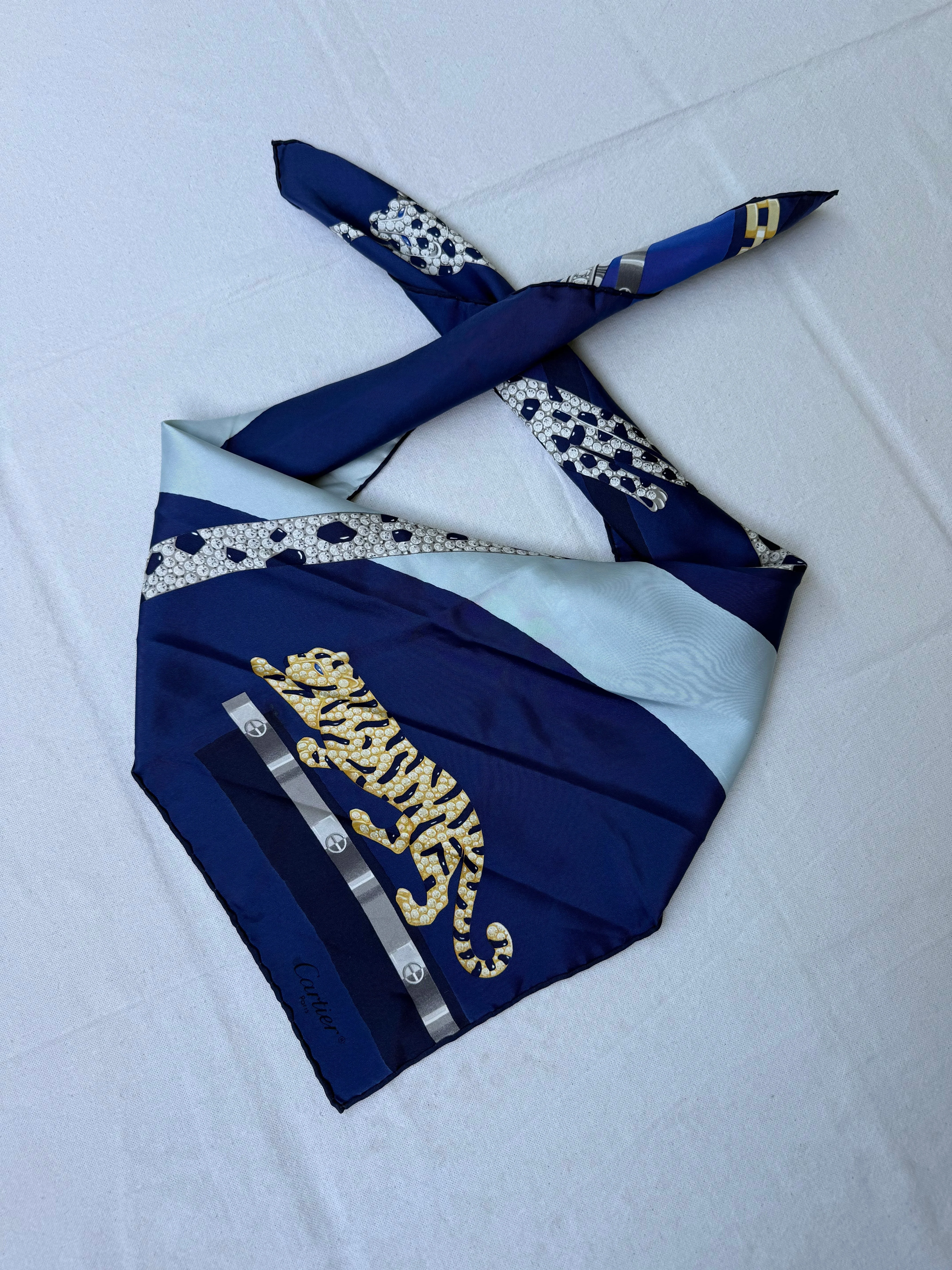 Foulard Cartier – Graphique Et Panthère - Image 2