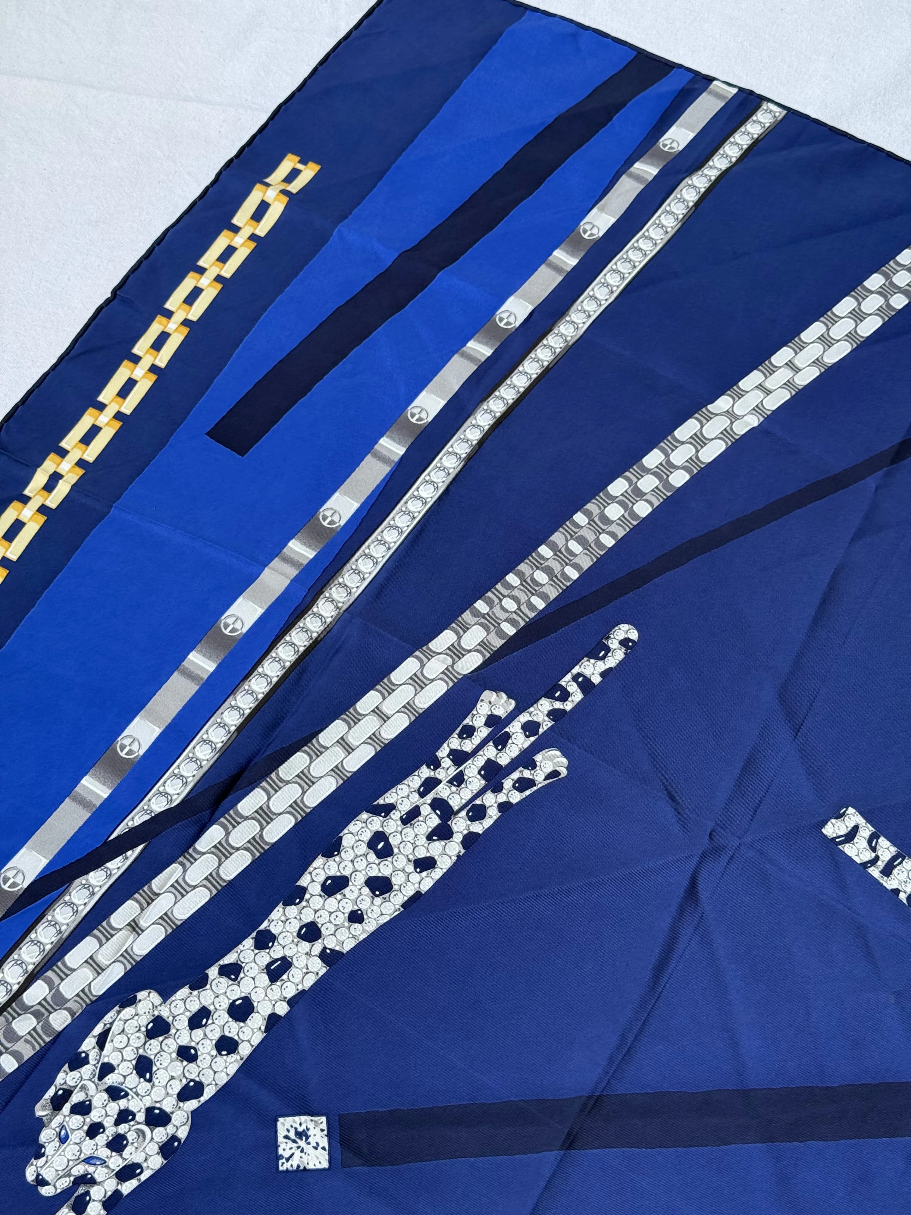 Foulard Cartier – Graphique Et Panthère - Image 5