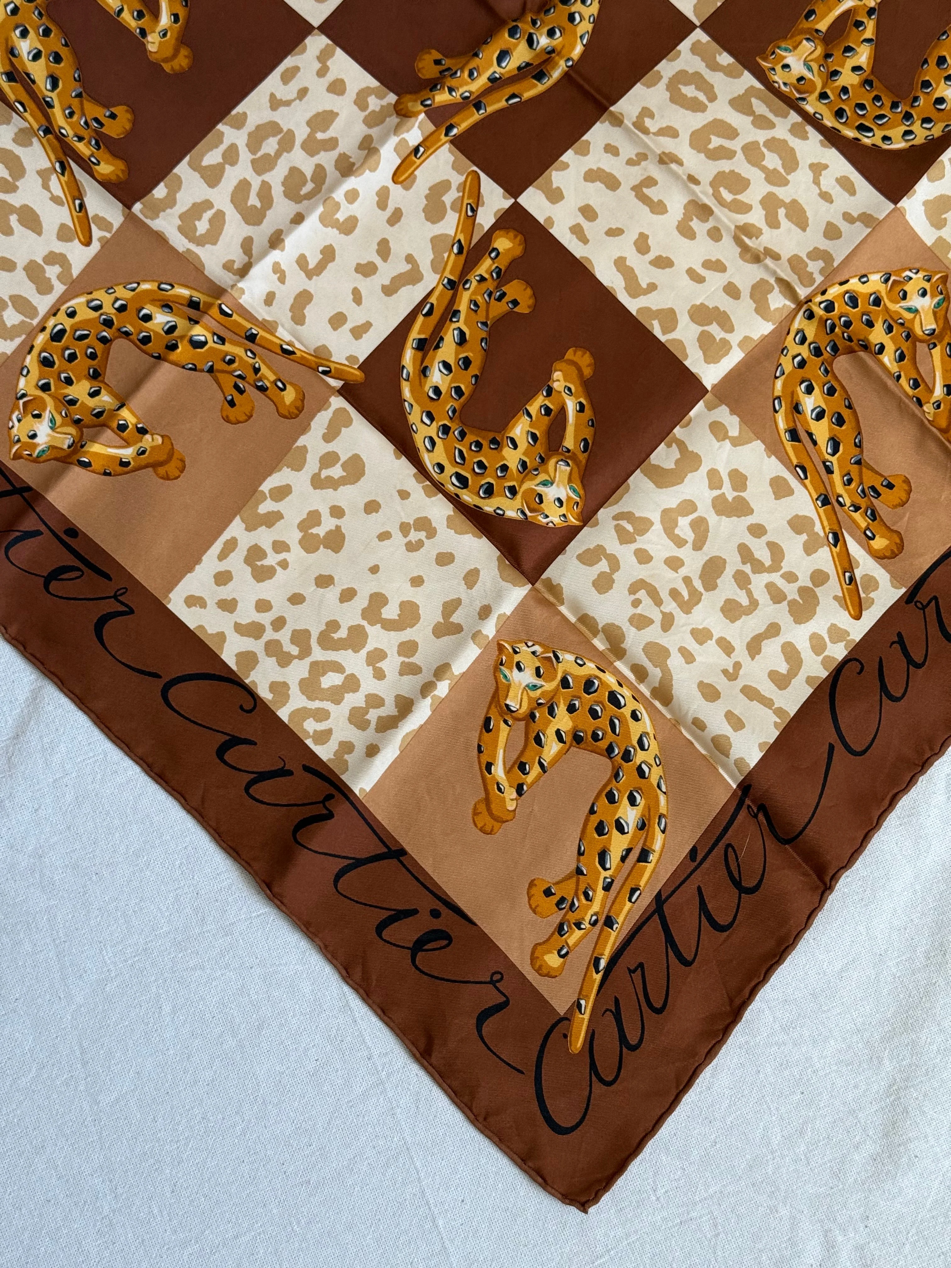 Foulard Cartier – Modèle Camel Et Panthères - Image 4